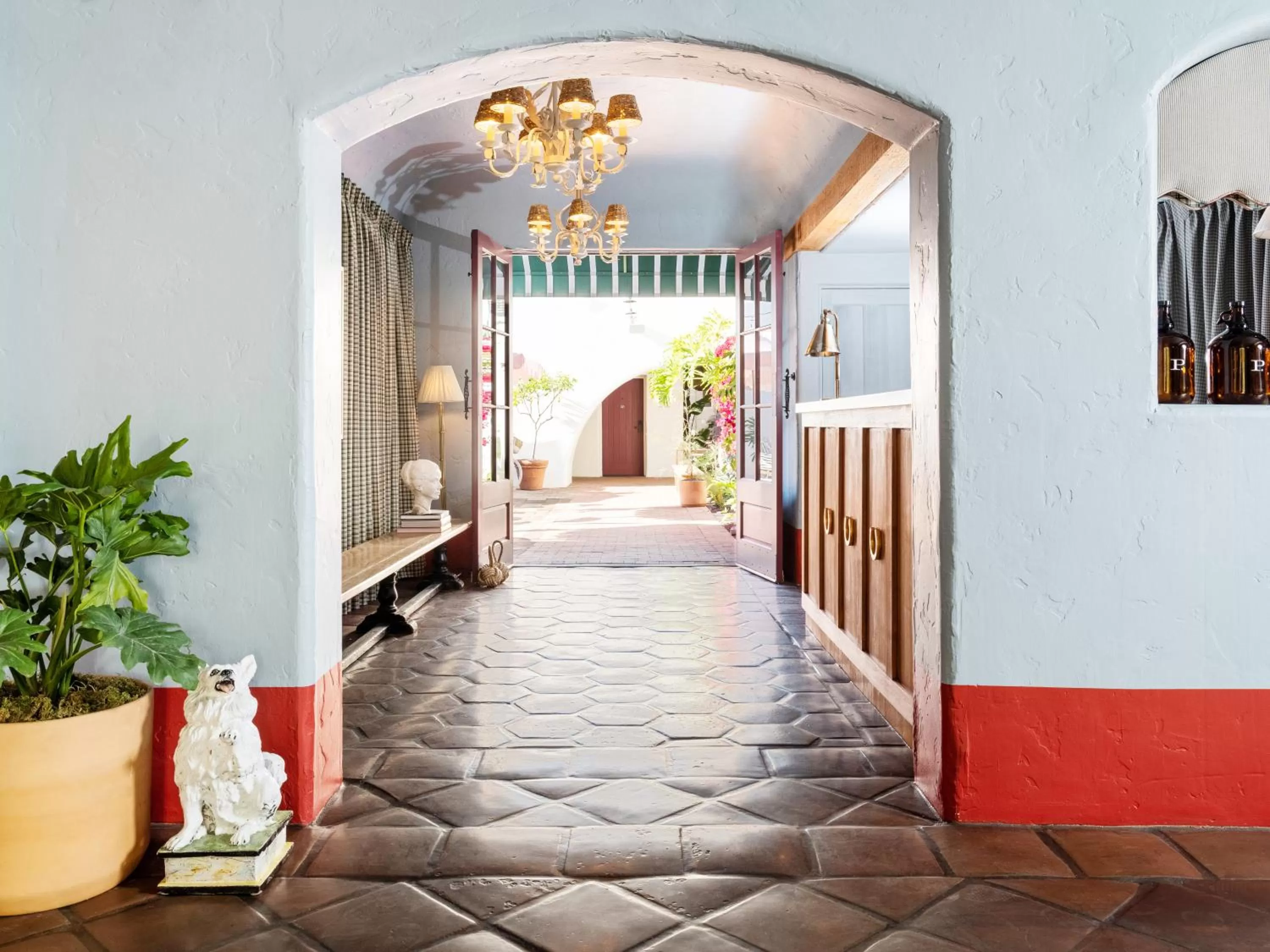 Lobby or reception, Bed in Palihouse Santa Barbara