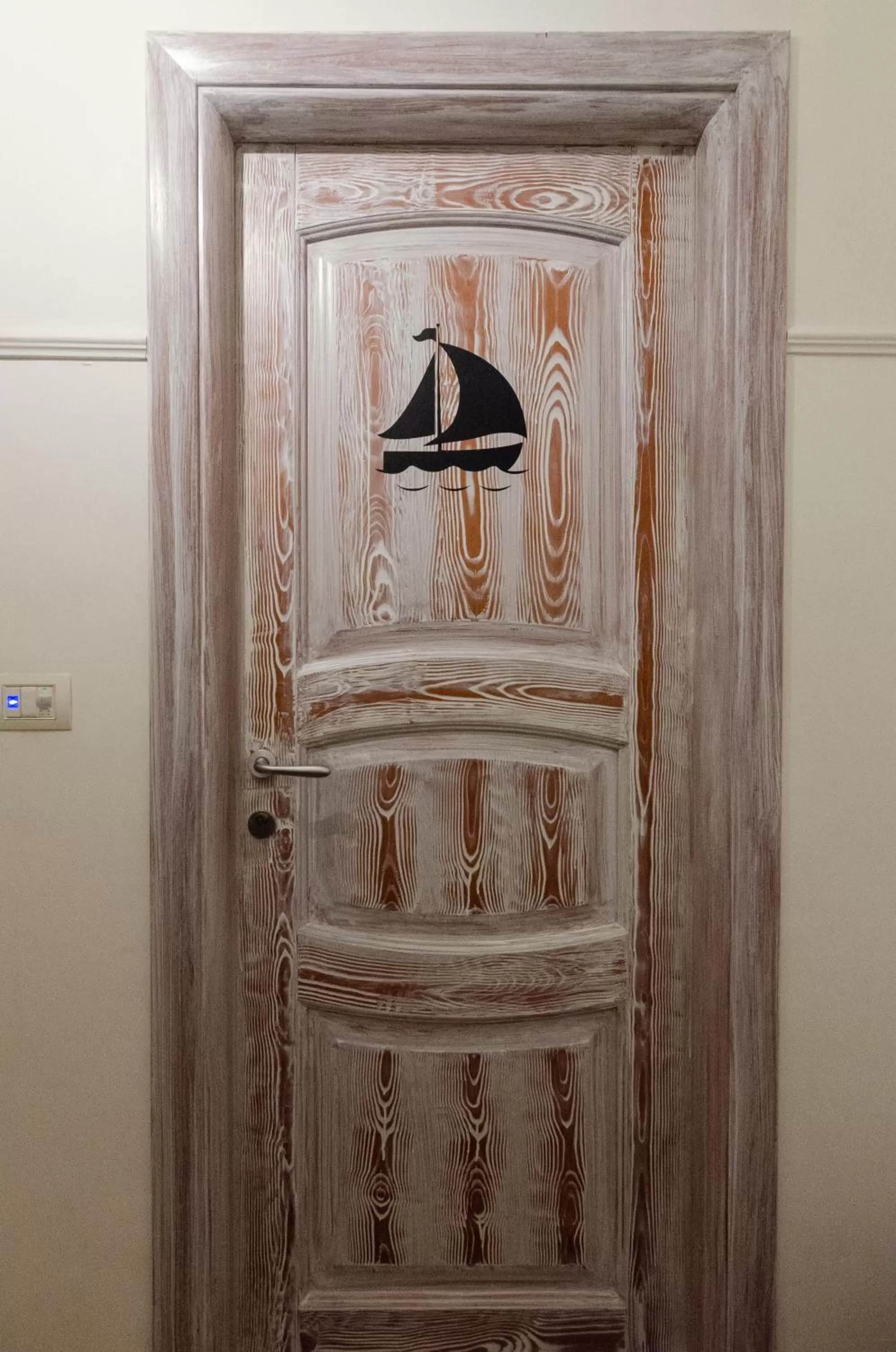 Logo/Certificate/Sign in Domatia