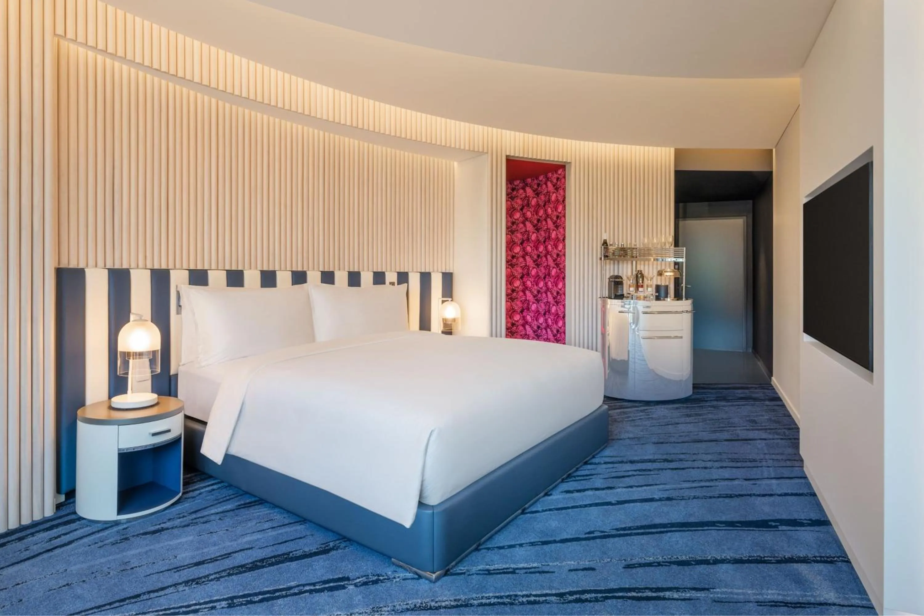 Photo of the whole room, Bed in W Sydney