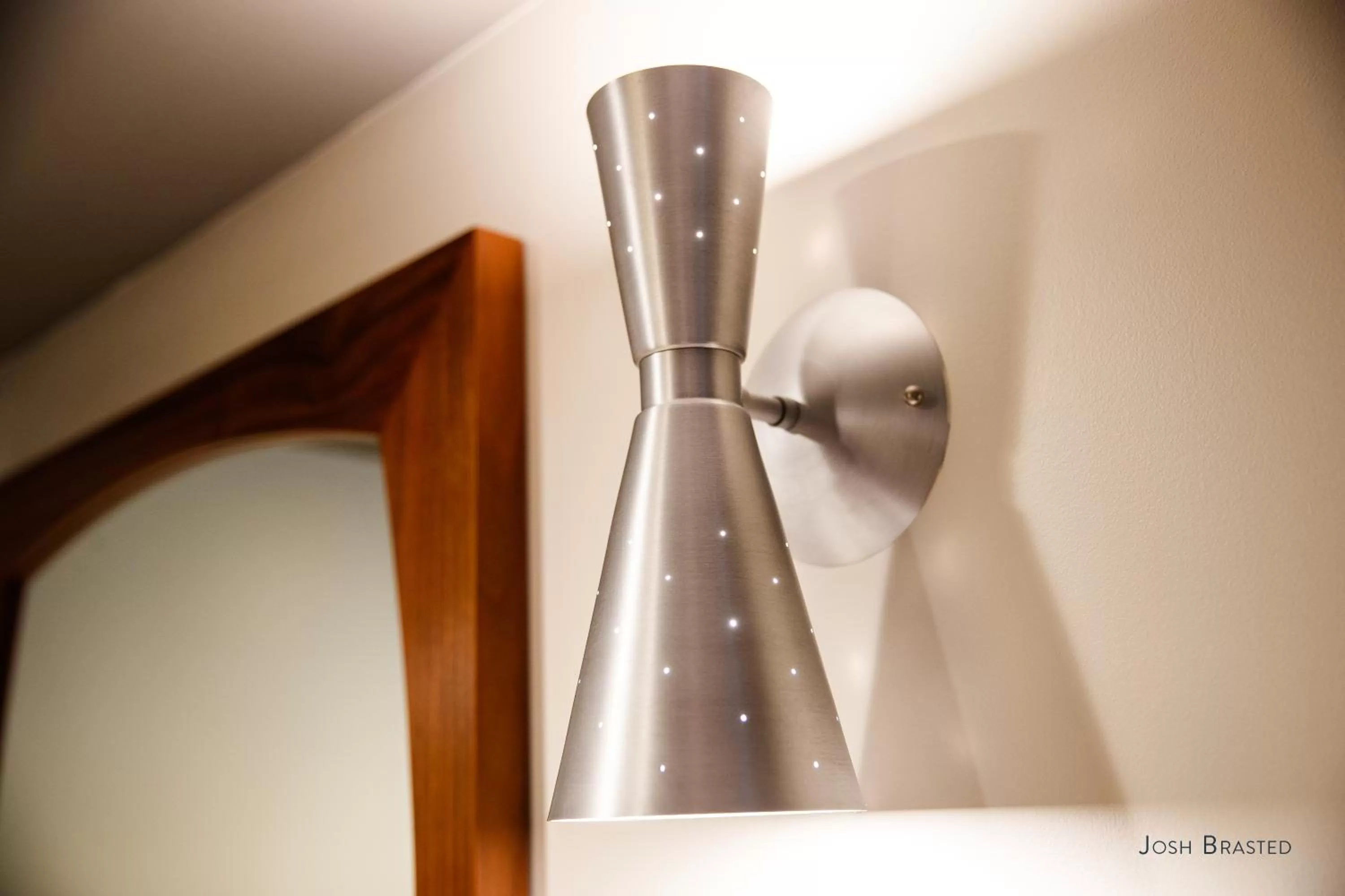 Decorative detail in Alder Hotel Uptown New Orleans