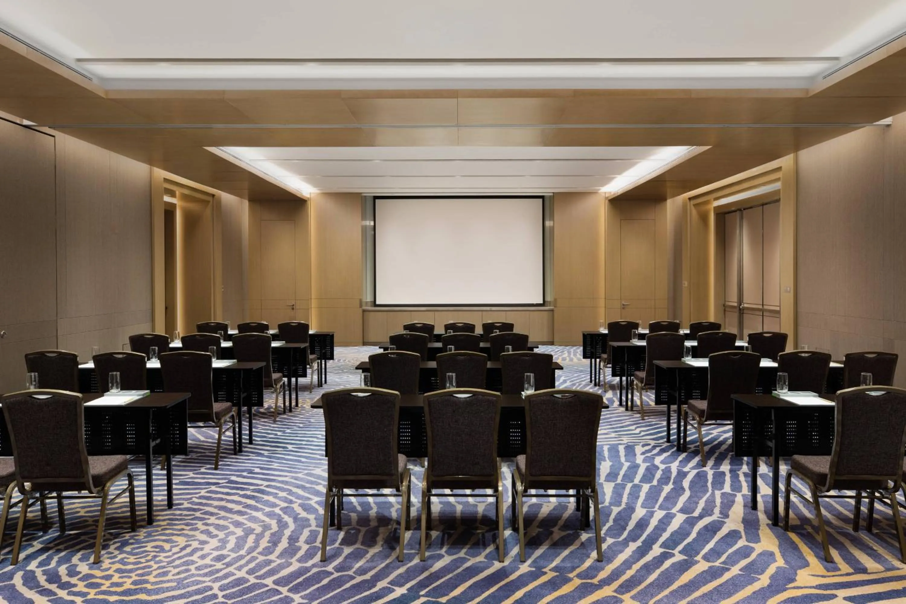 Meeting/conference room in Courtyard by Marriott Shunde Longjiang, Near Furniture Fair