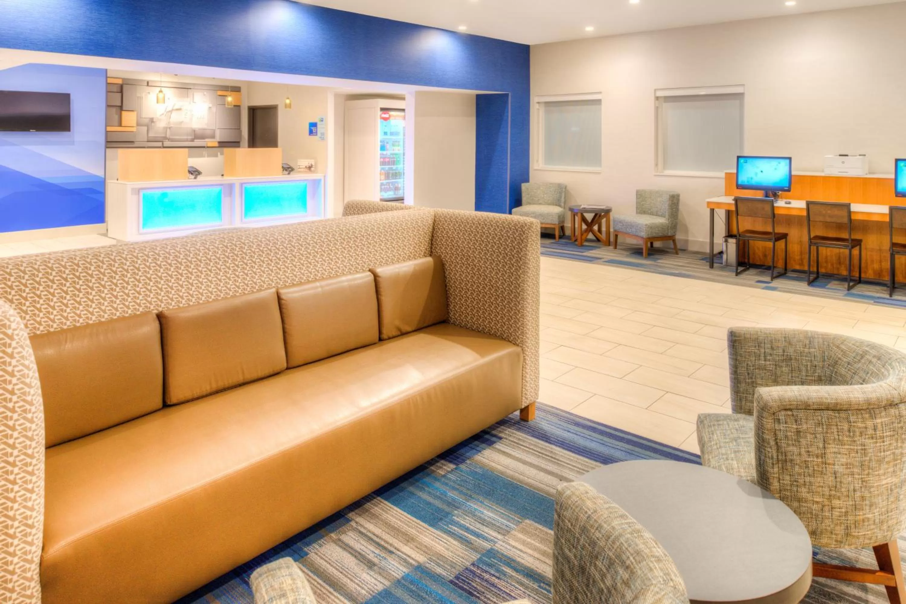 Property building in Holiday Inn Express Newberg - Wine Country by IHG