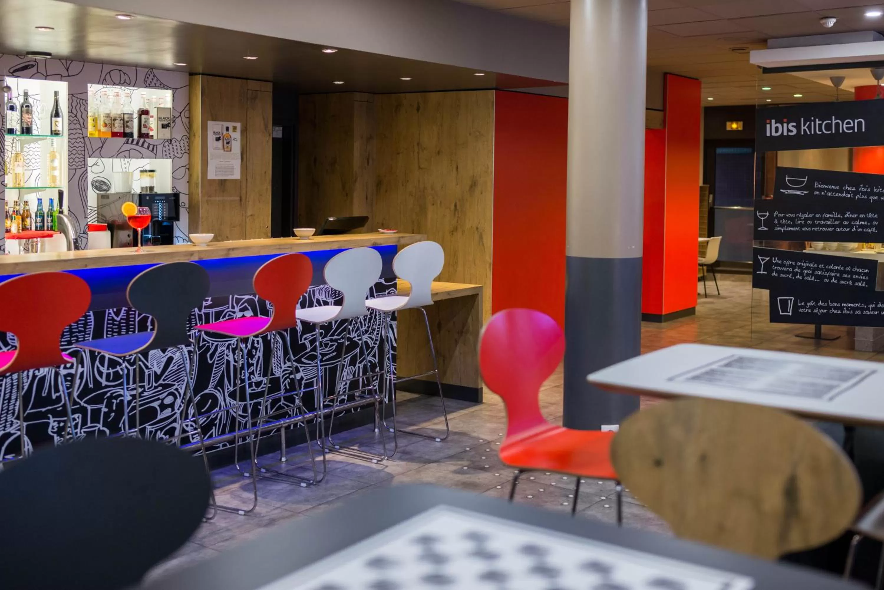 Lounge or bar in ibis Toulouse Centre