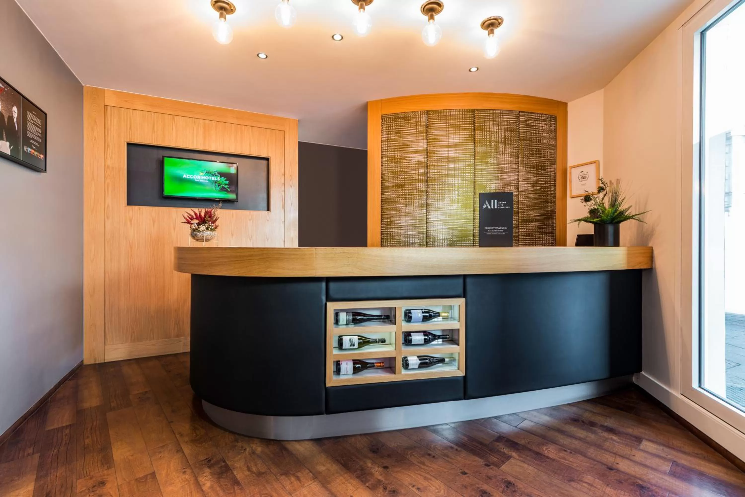 Lobby or reception in Mercure Hotel Berlin Zentrum Superior