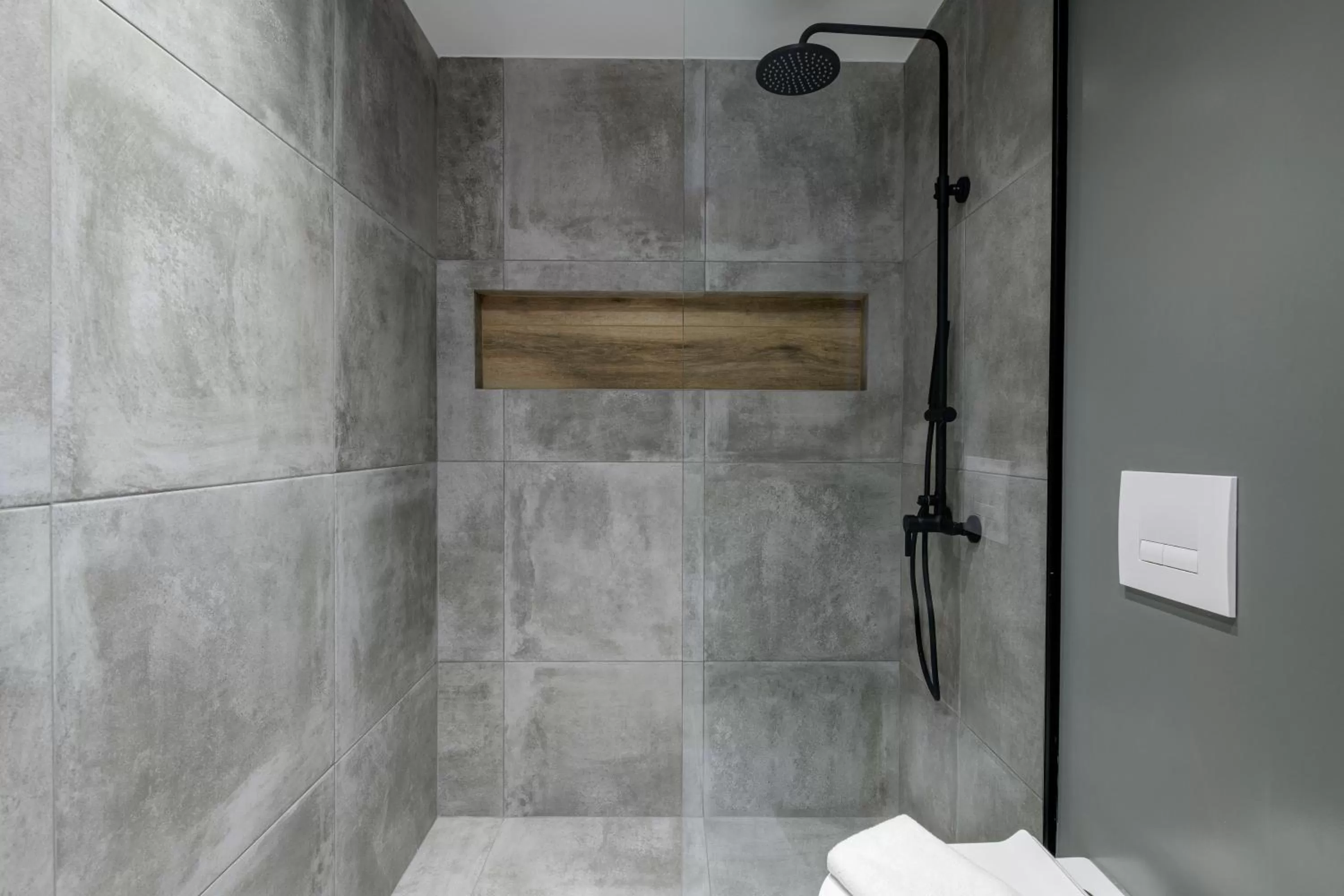 Acropolis Magenta Luxury Suites