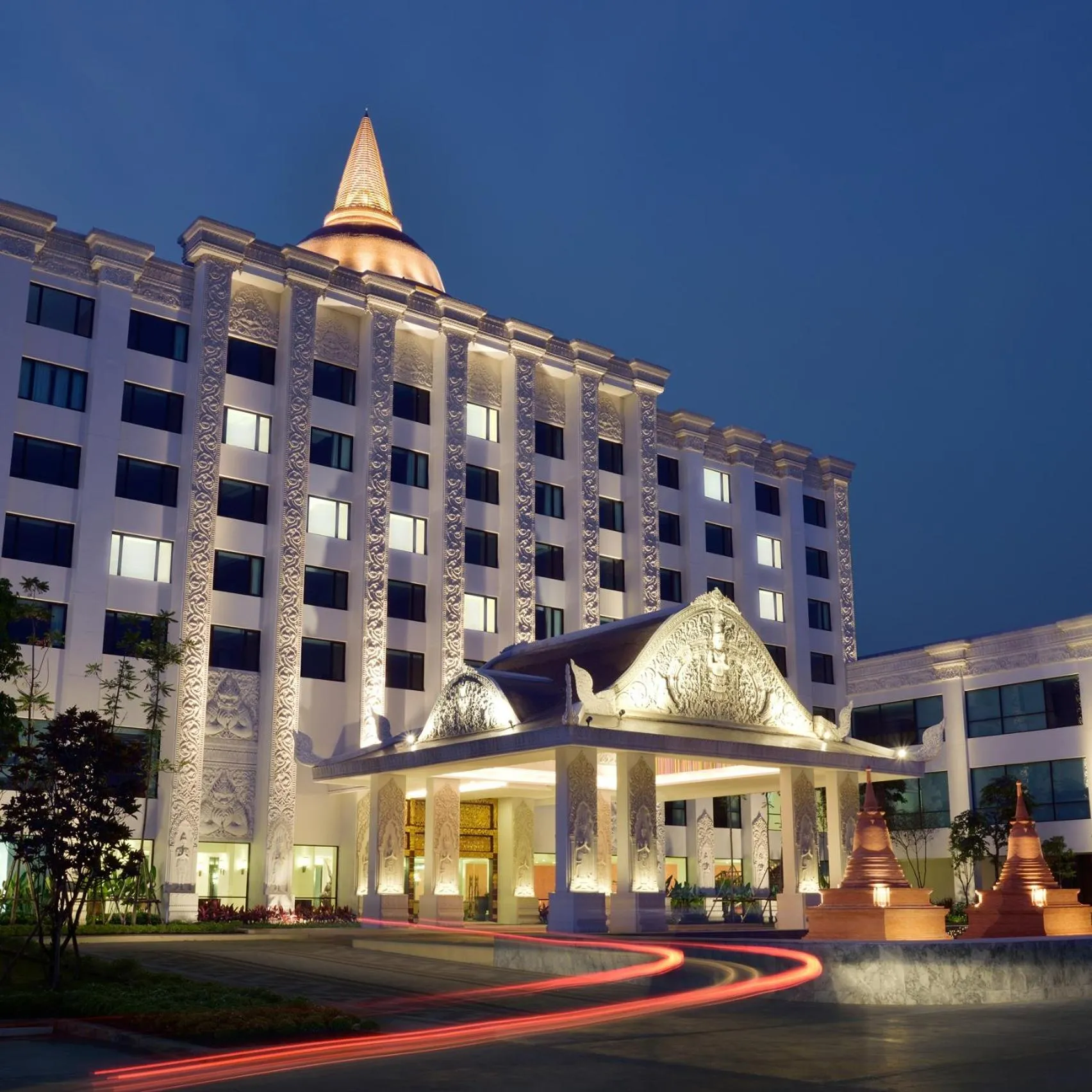 Property building in Mida Grande Hotel Dhavaravati Nakhon Pathom - SHA PLUS