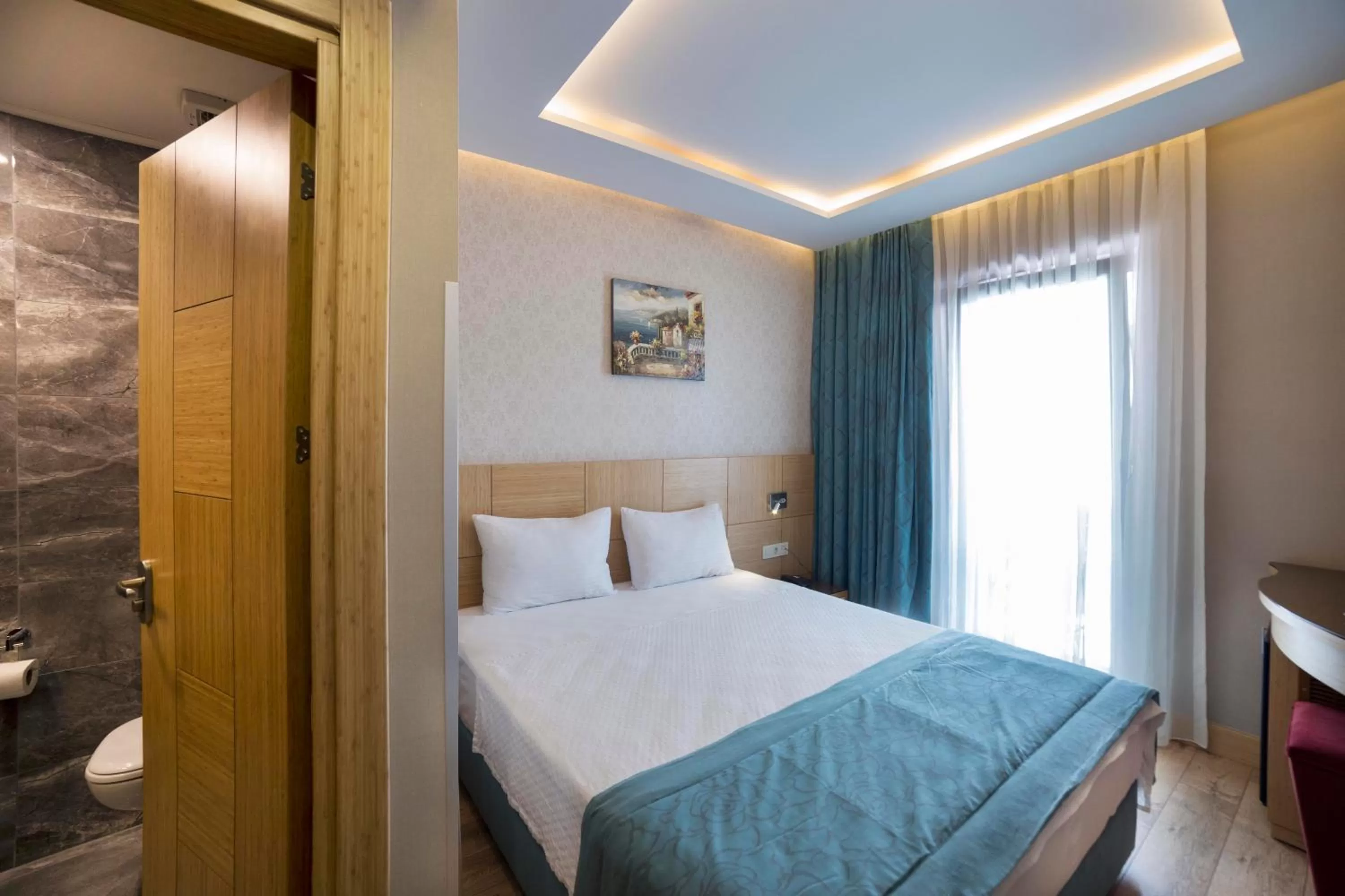 Photo of the whole room, Bed in Meretto Hotel LALELİ