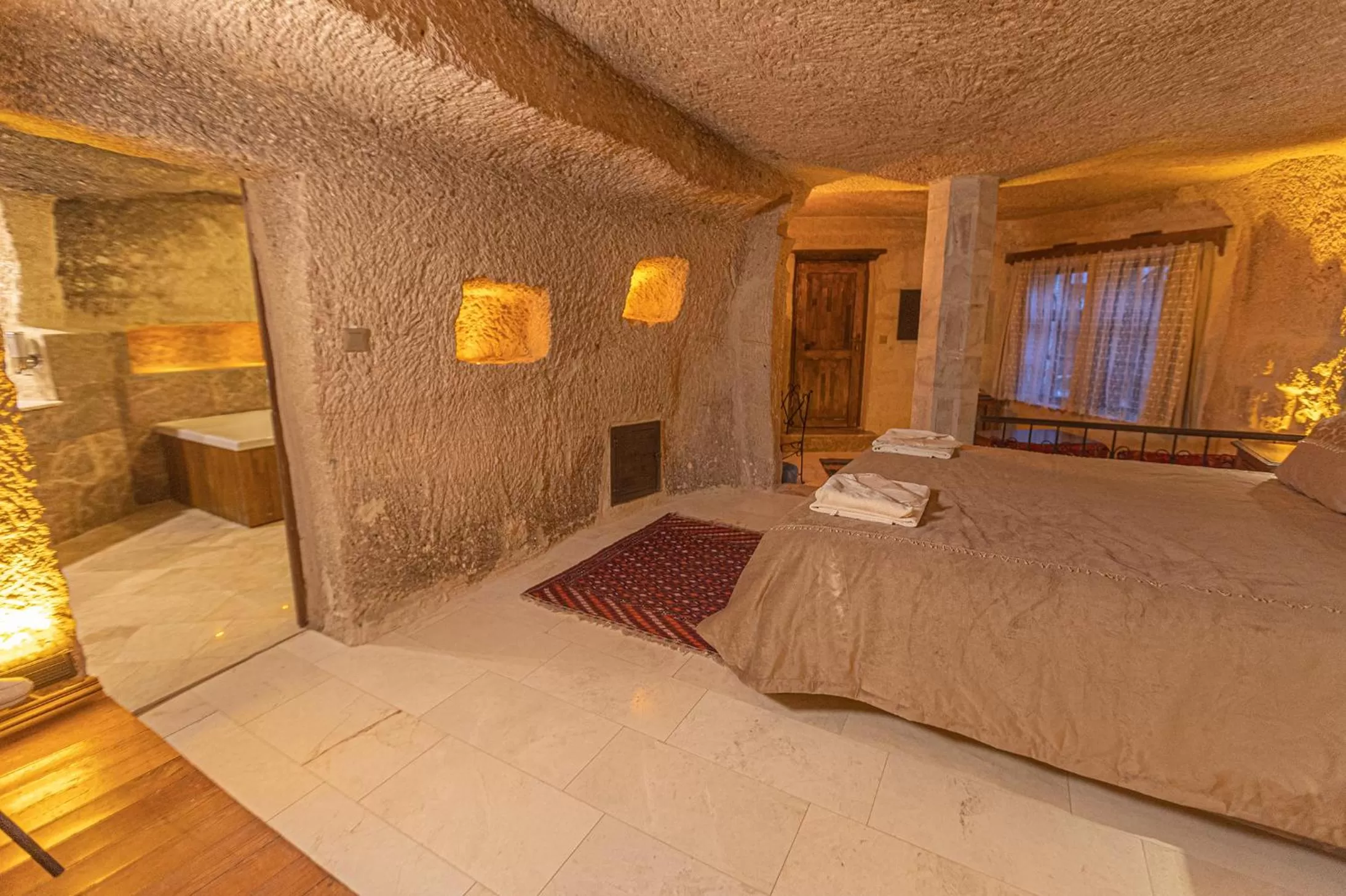 Bedroom, Bed in Taskonak Hotel