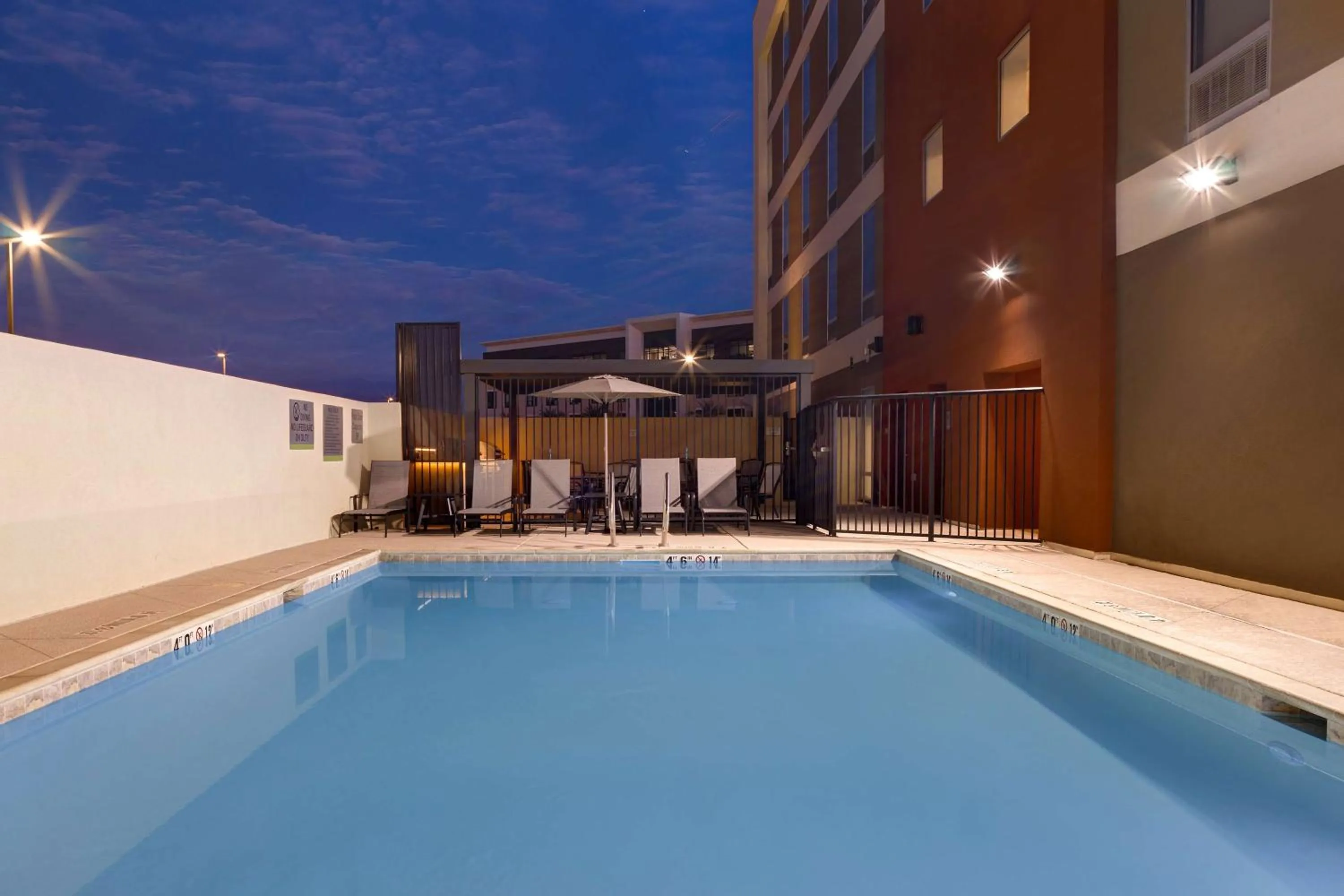 Pool view in Home2 Suites By Hilton Las Vegas Southwest I-215 Curve