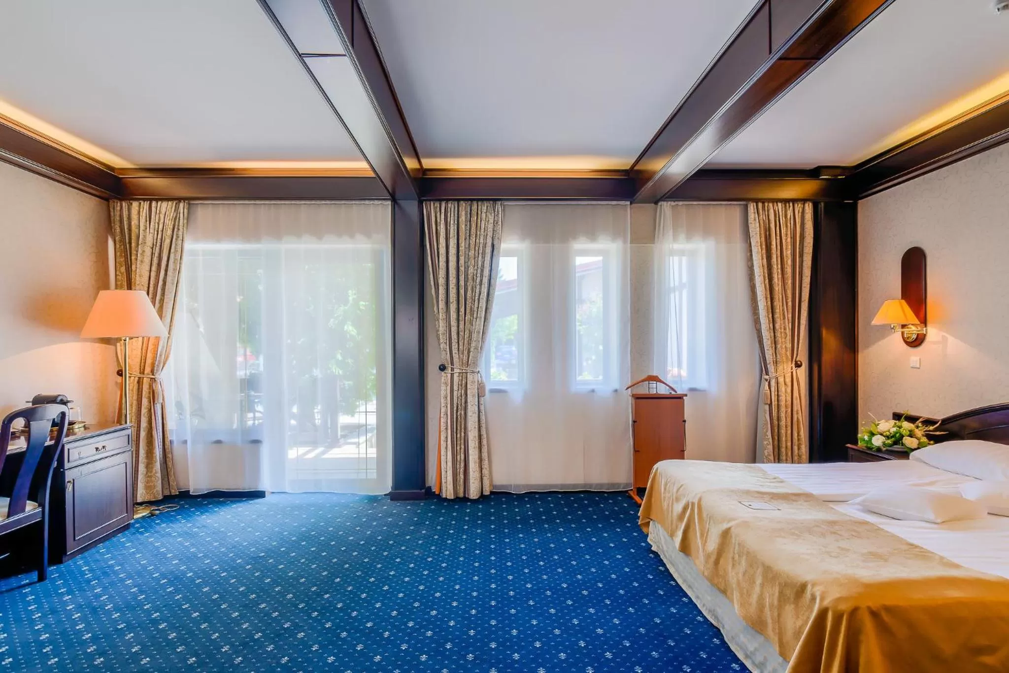 Bed in Hotel Snagov Club