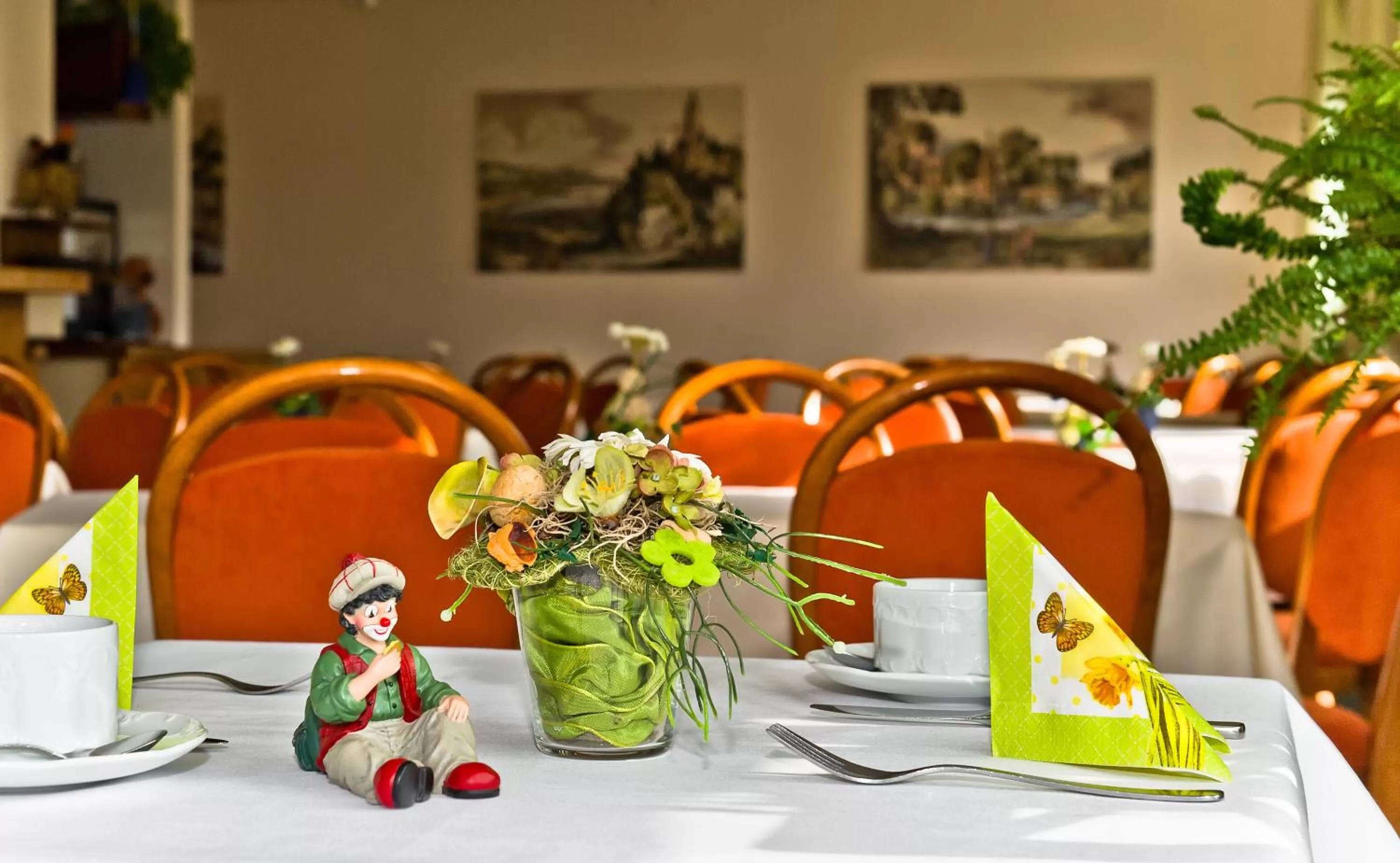 Restaurant/places to eat in Hotel Merian Rothenburg