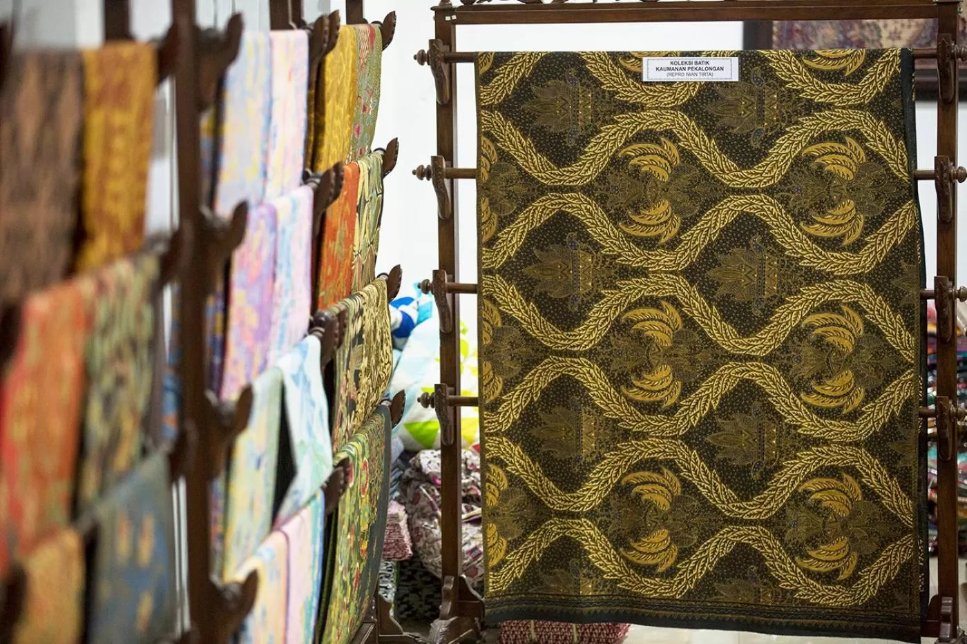 Shopping Area in Khas Hotel Pekalongan