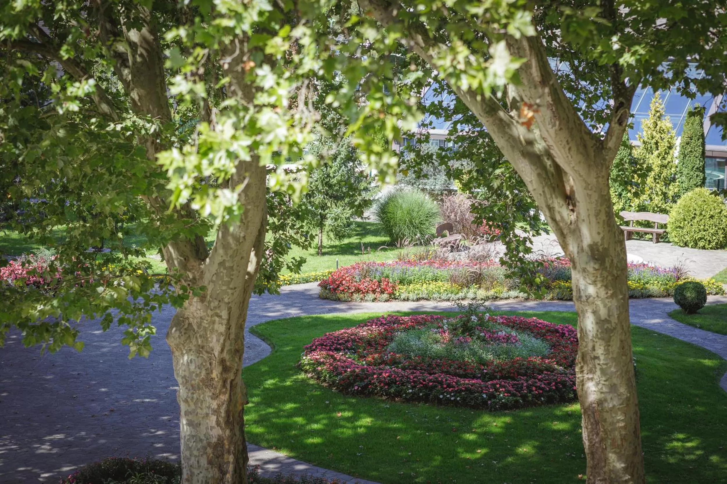 Spring in Boutique Hotel Sunrose 7 - Gourmet & SPA