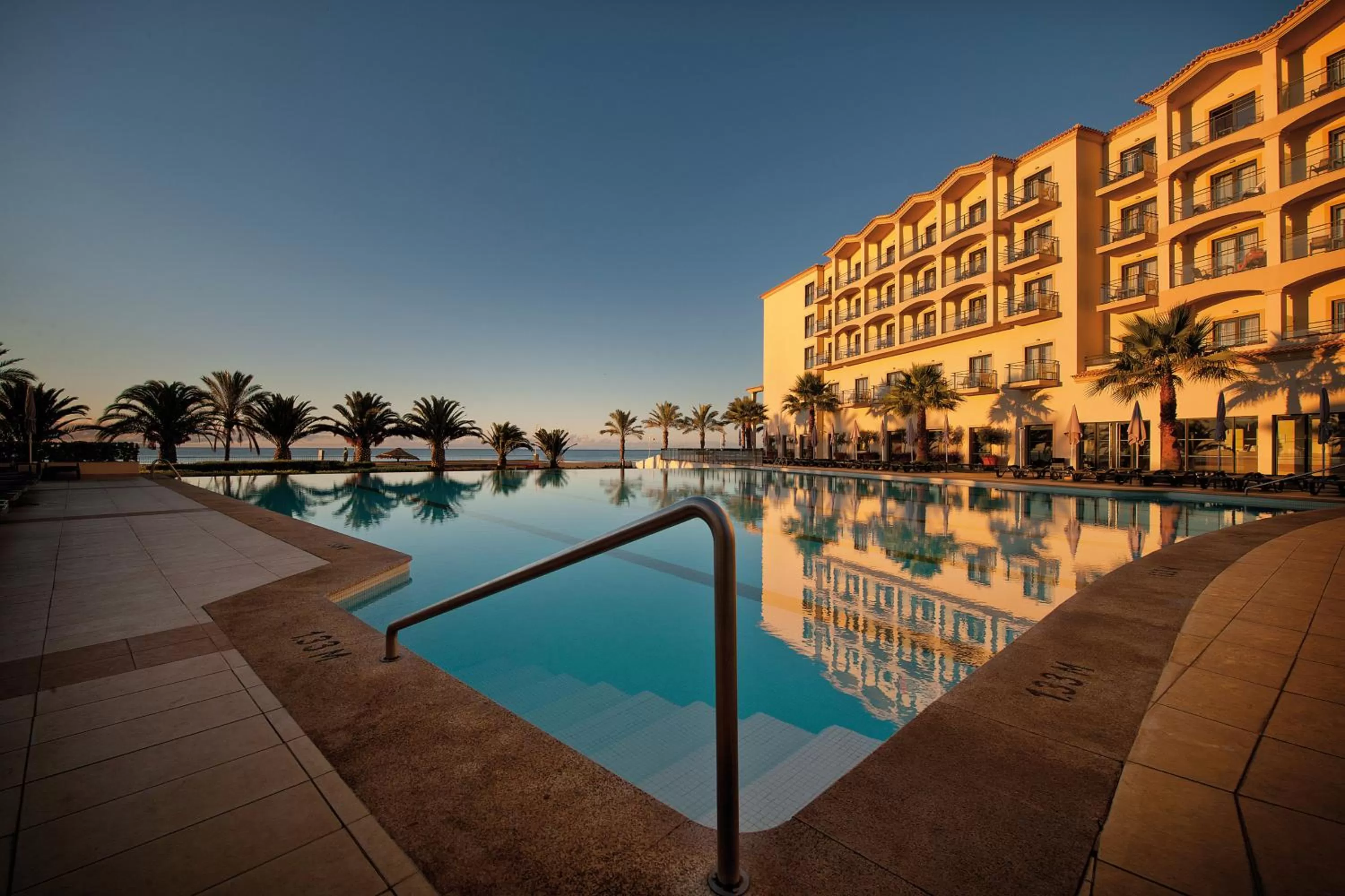 Facade/entrance in Vila Gale Santa Cruz