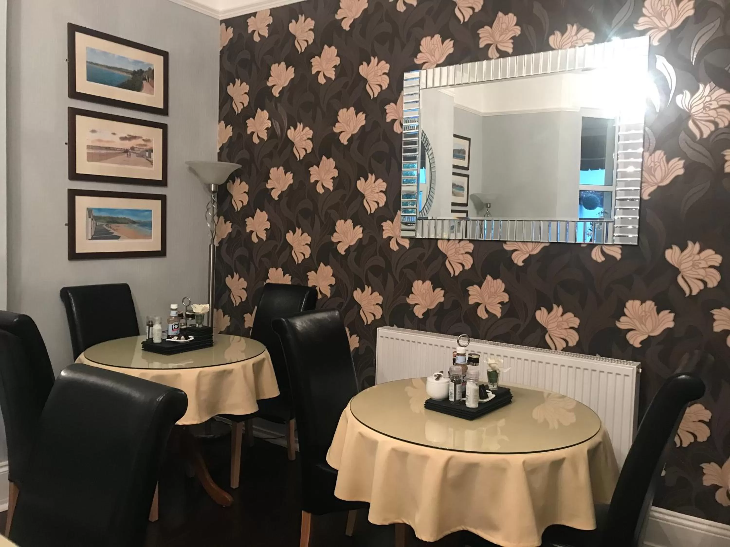 Dining area in Arran Lodge B&B