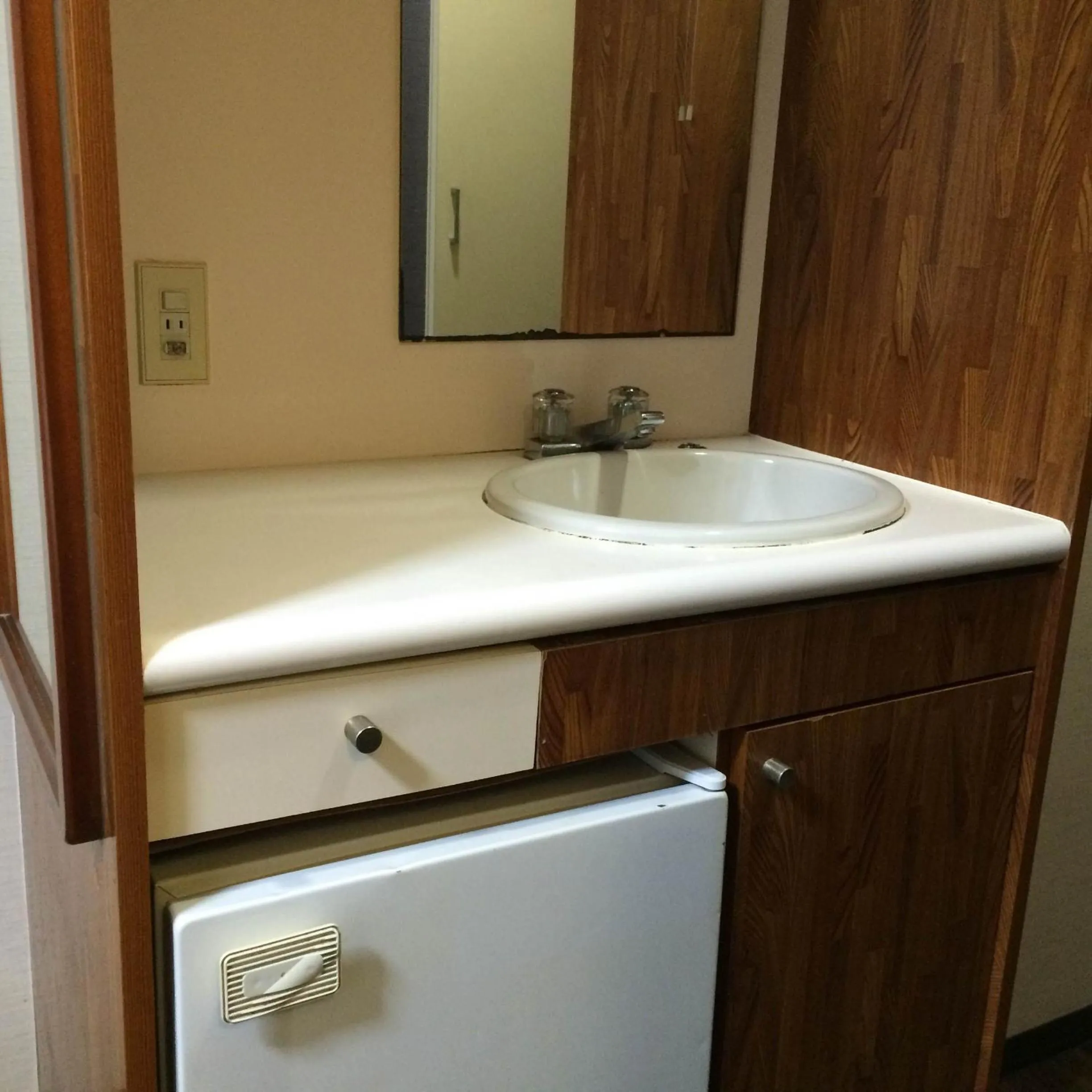 Kitchen or kitchenette in FLEXSTAY INN Ekoda