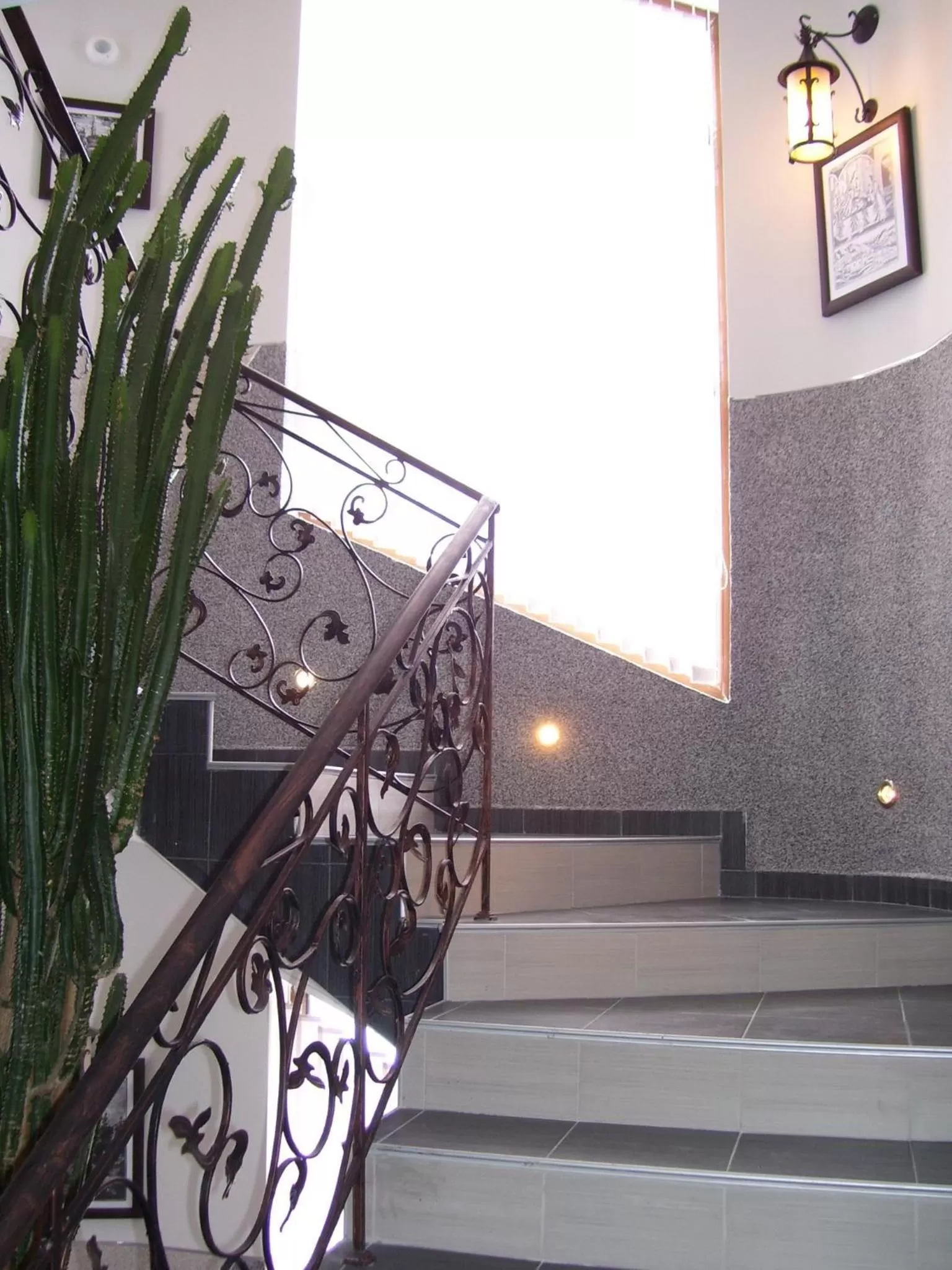 Day in Kestenite Family Hotel