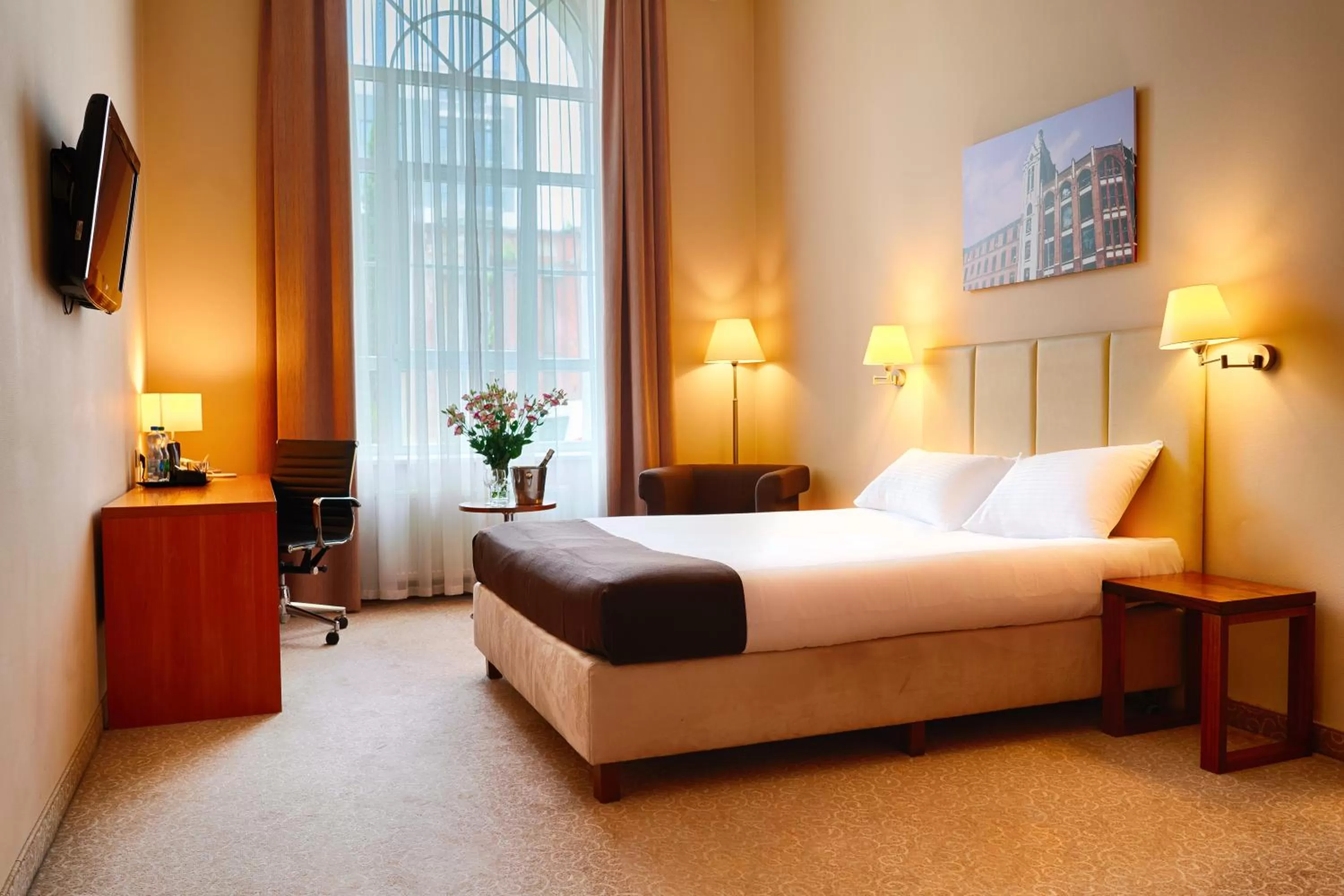 Photo of the whole room, Bed in Focus Hotel Łódź