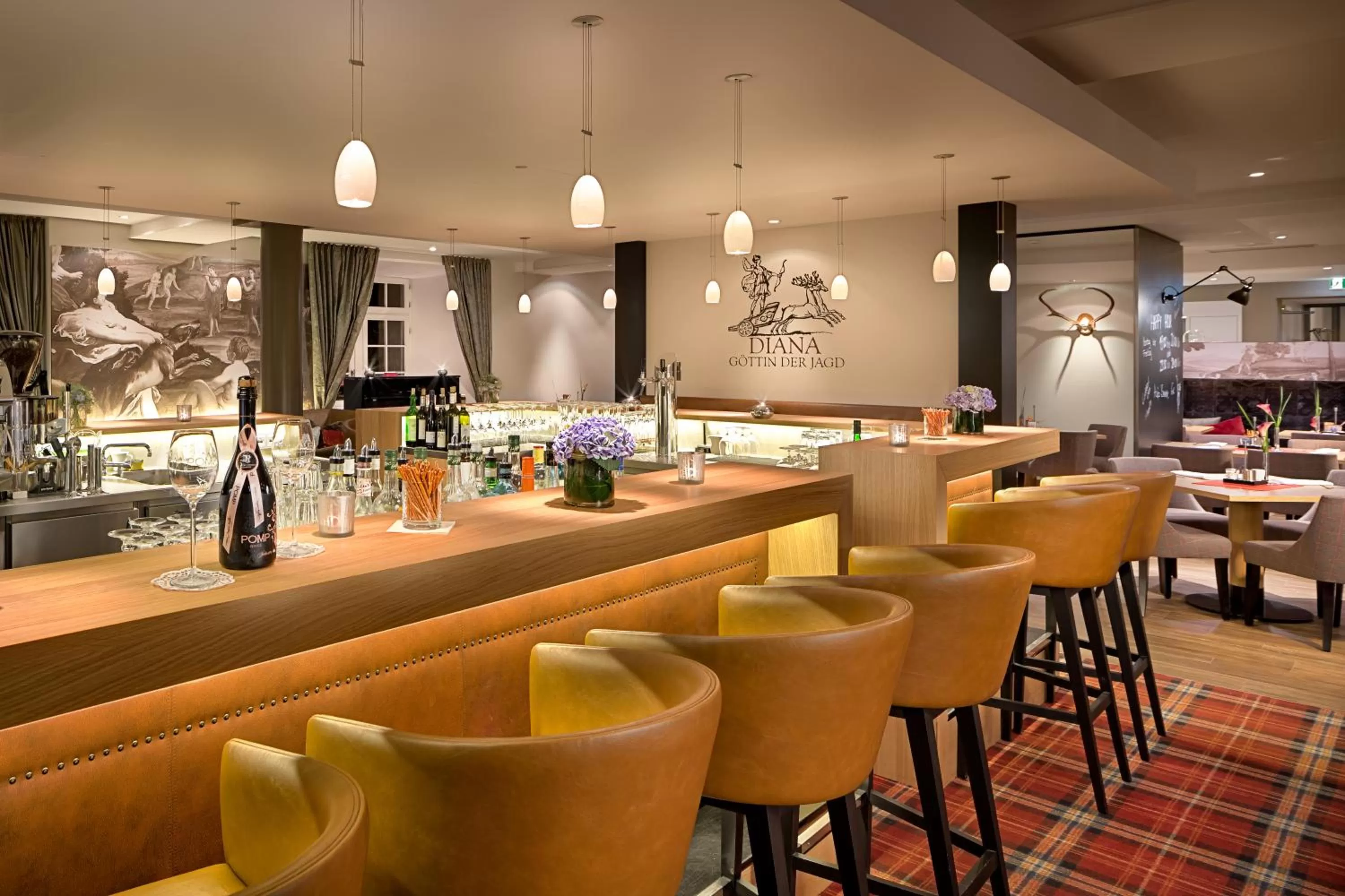 Restaurant/places to eat in Hotel Jagdschloss Kranichstein