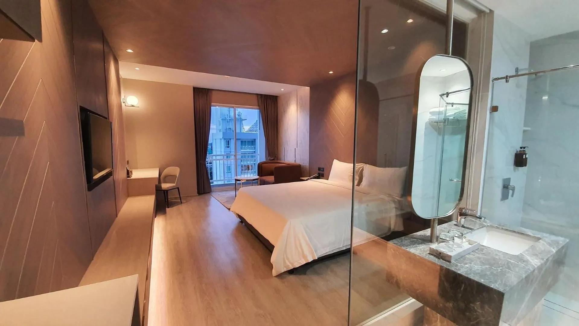 Property building, Bed in Golden City Rayong Hotel