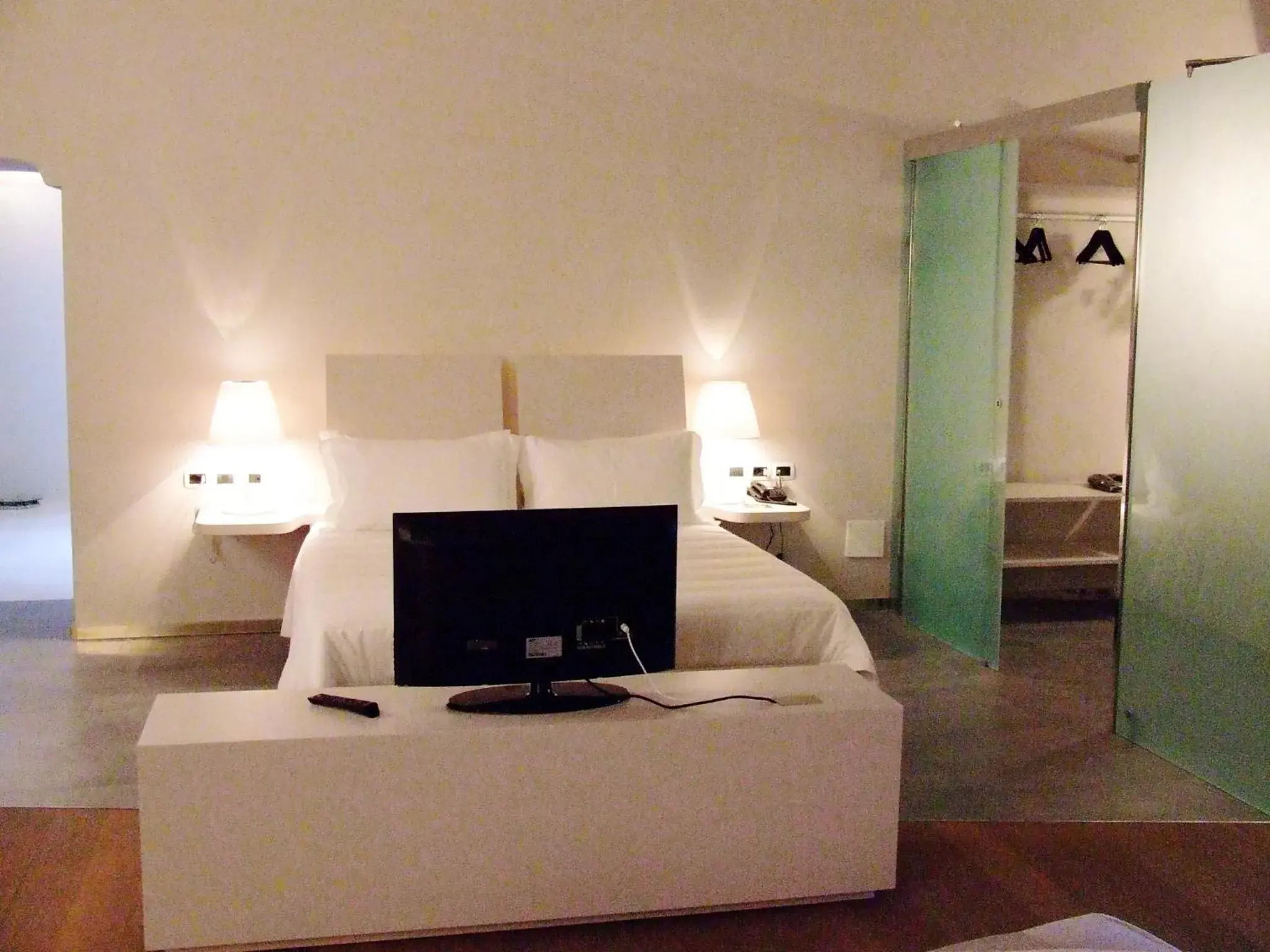 Suite with Spa Access - single occupancy in Montaldo Castle & Resort Suite with Spa Access - single occupancy in Montaldo Castle & Resort