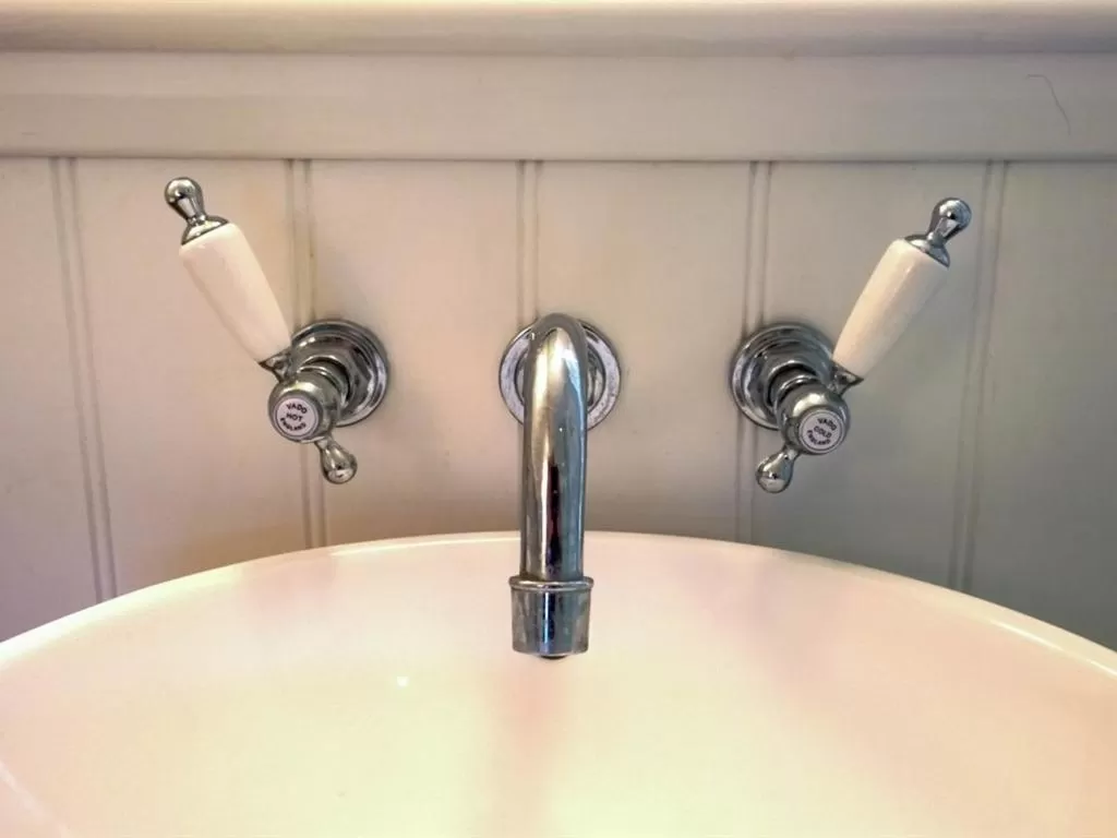 Bathroom in Guest Rooms at The Green Man