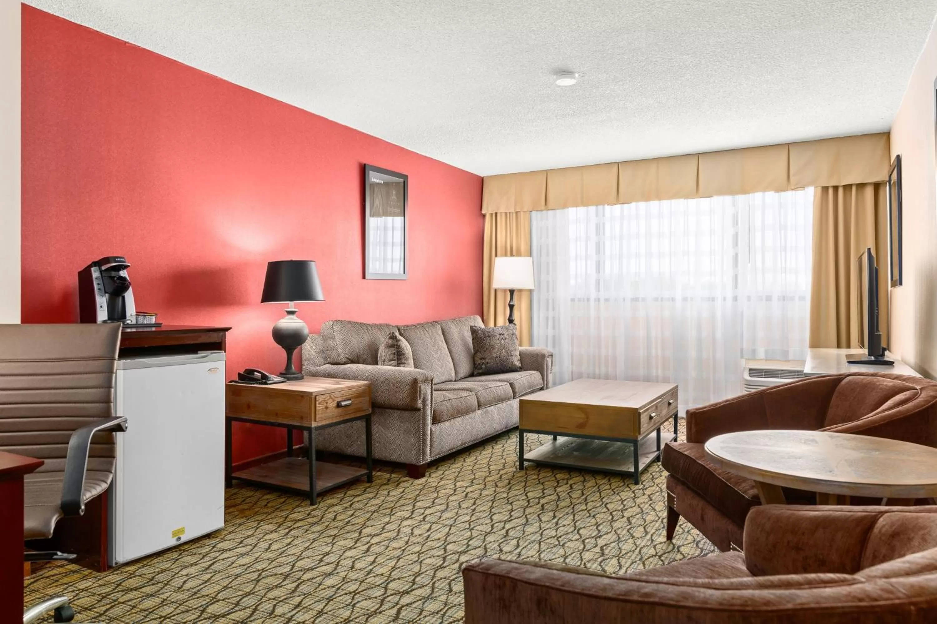 Bedroom in Holiday Inn Johnson City by IHG