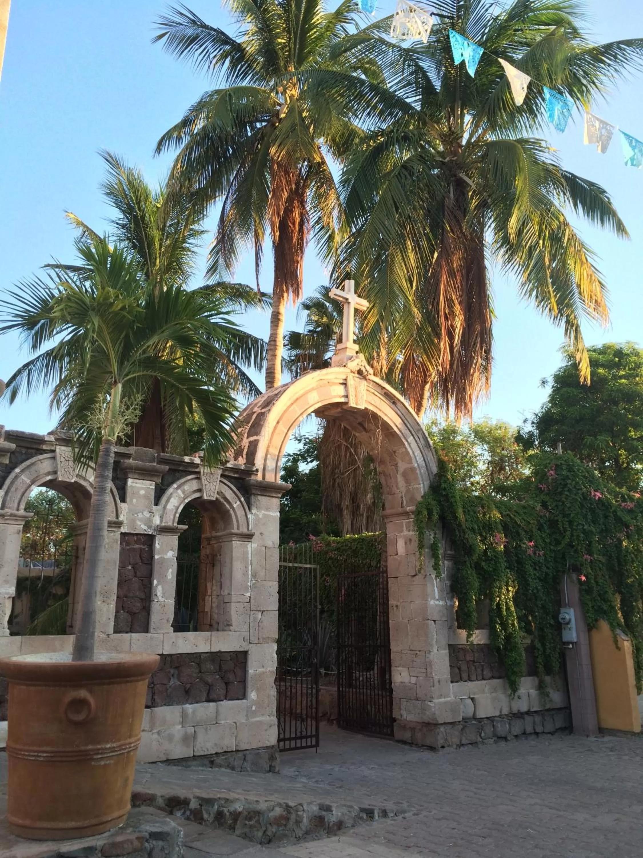 Property building in Hotel 1697 Loreto