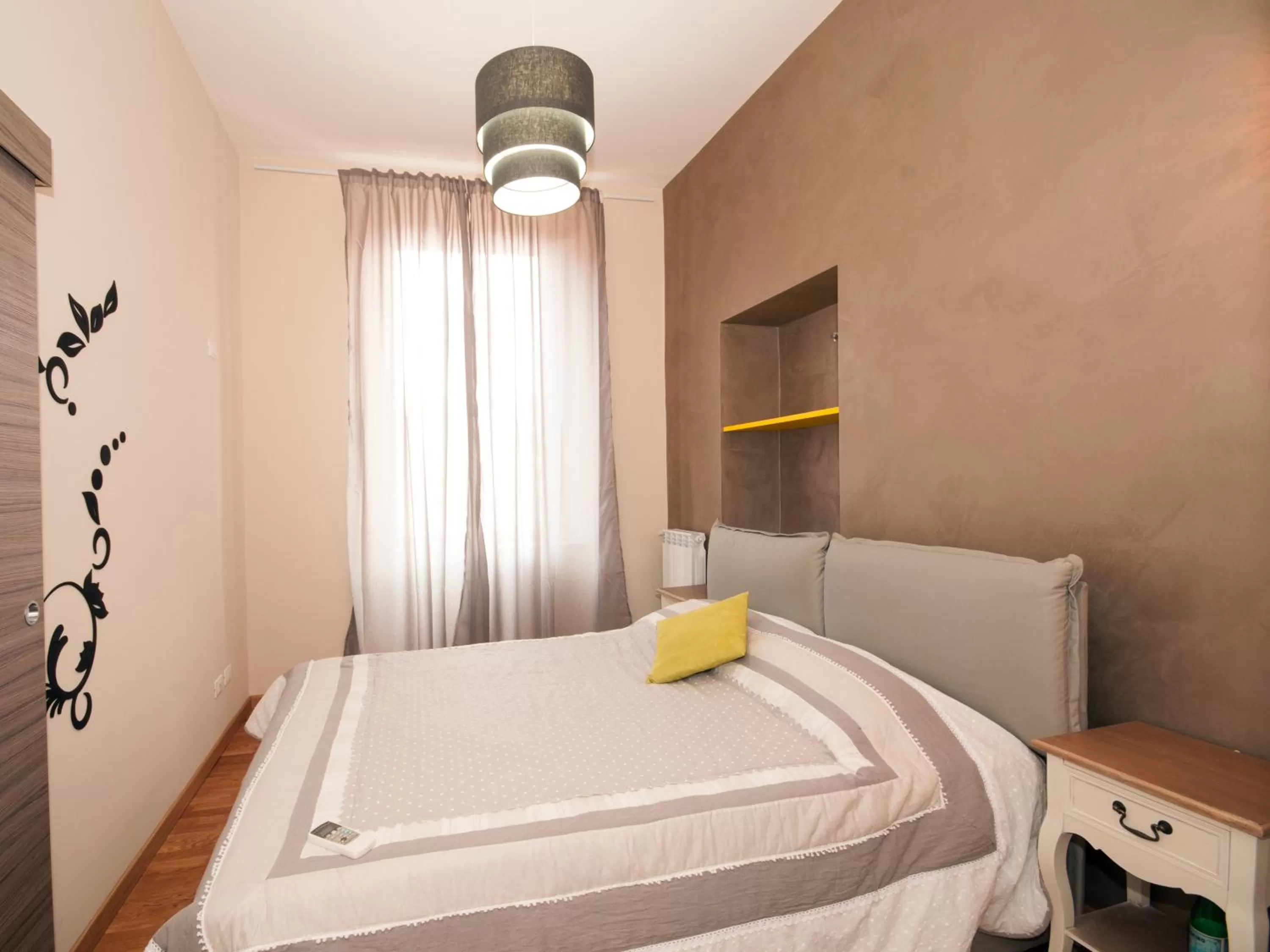 Bed in Sesto Suites Central