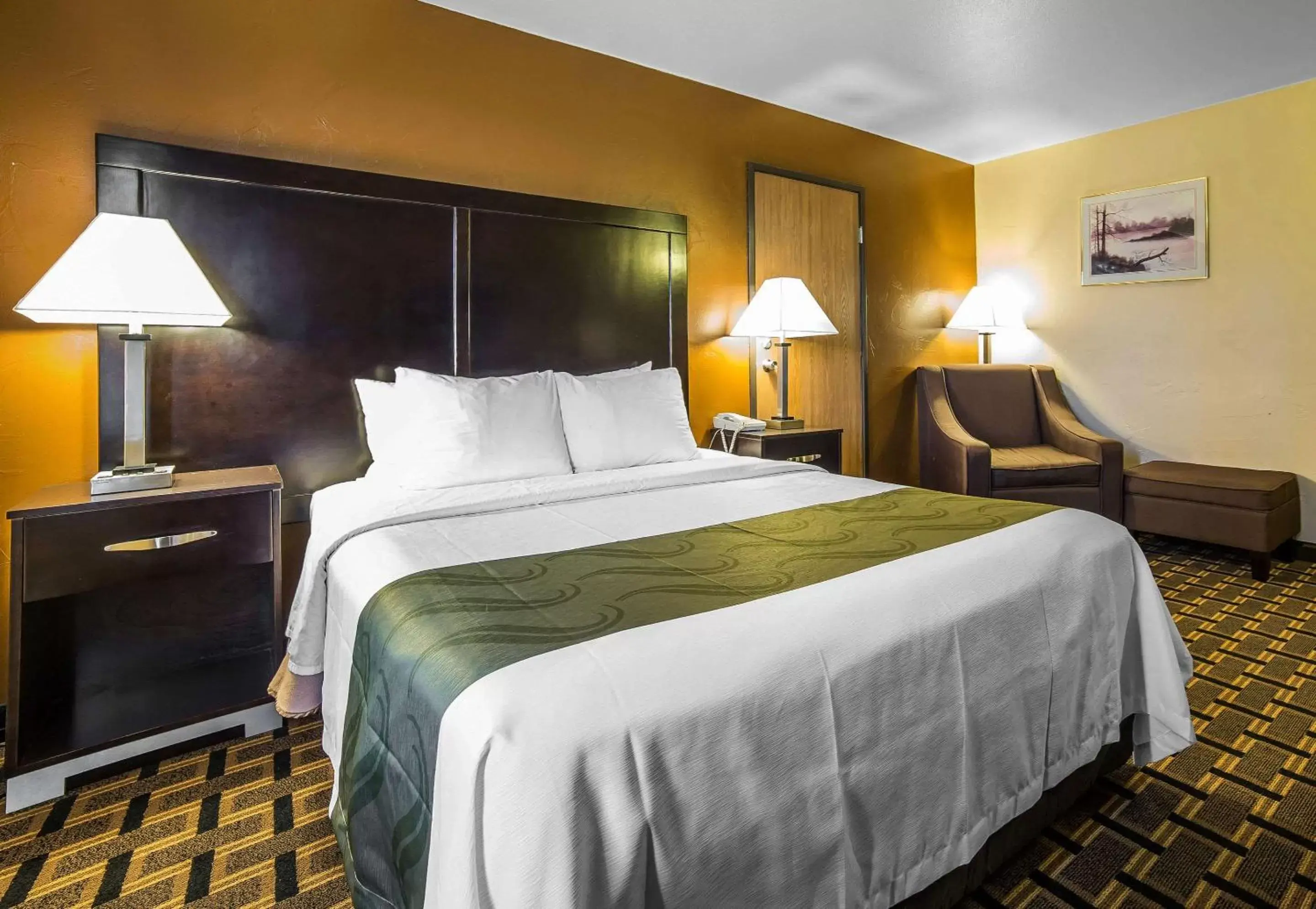 Standard Queen Room - Non Smoking in Quality Inn Zion Park Area Standard Queen Room - Non Smoking in Quality Inn Zion Park Area