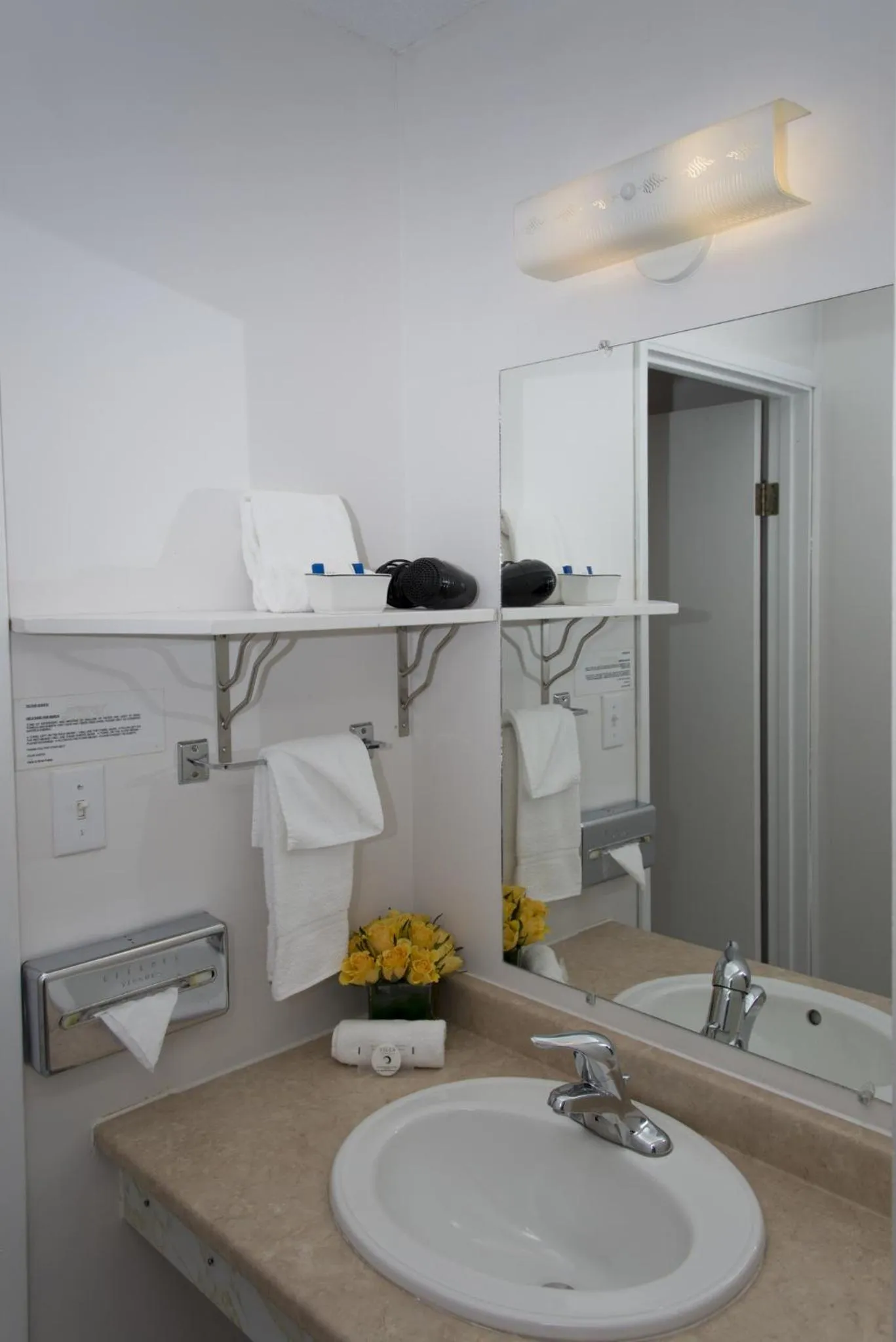 Bathroom in Valley Star Motel