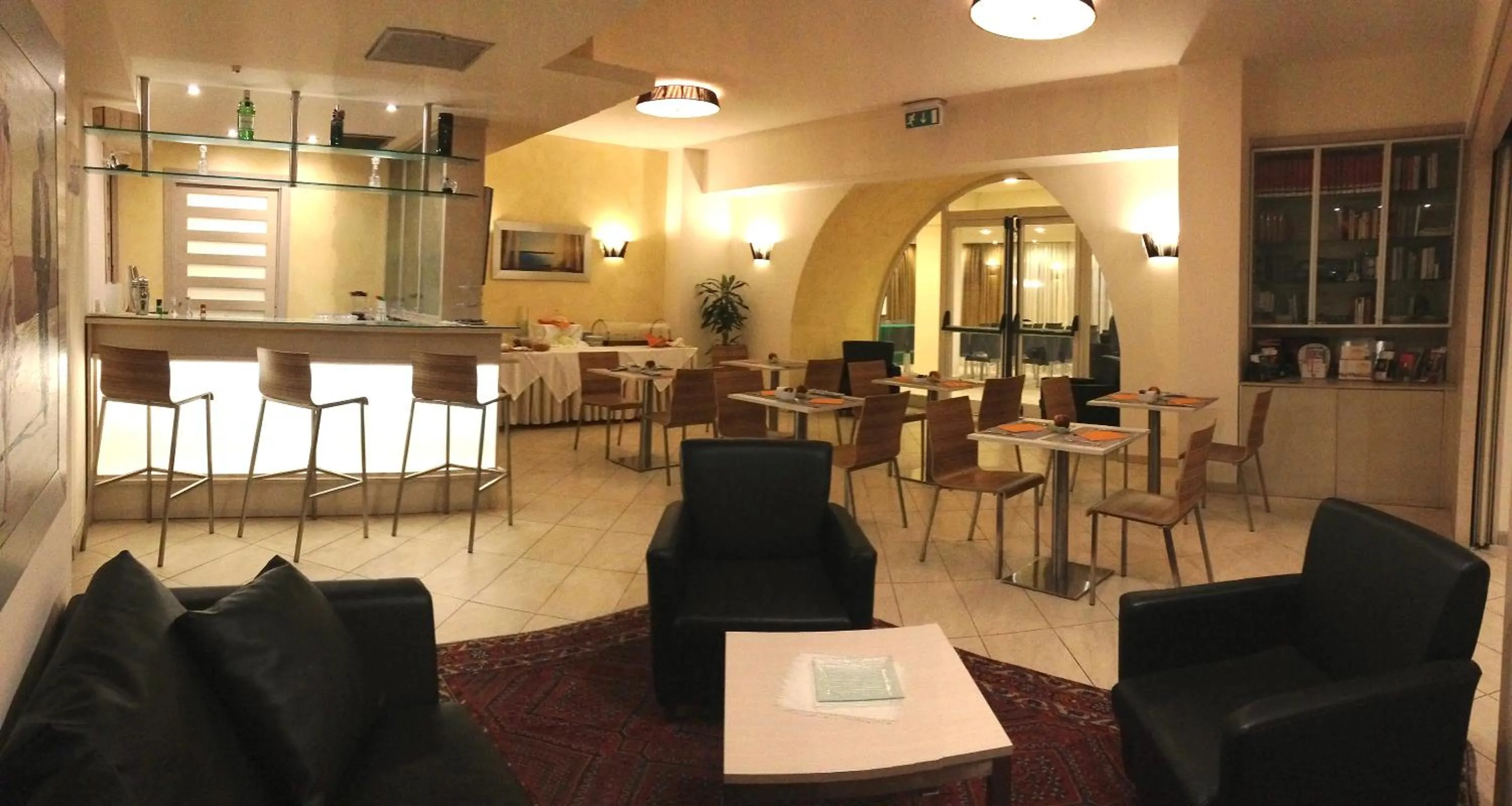 Lounge or bar in Hotel Villa Cibele