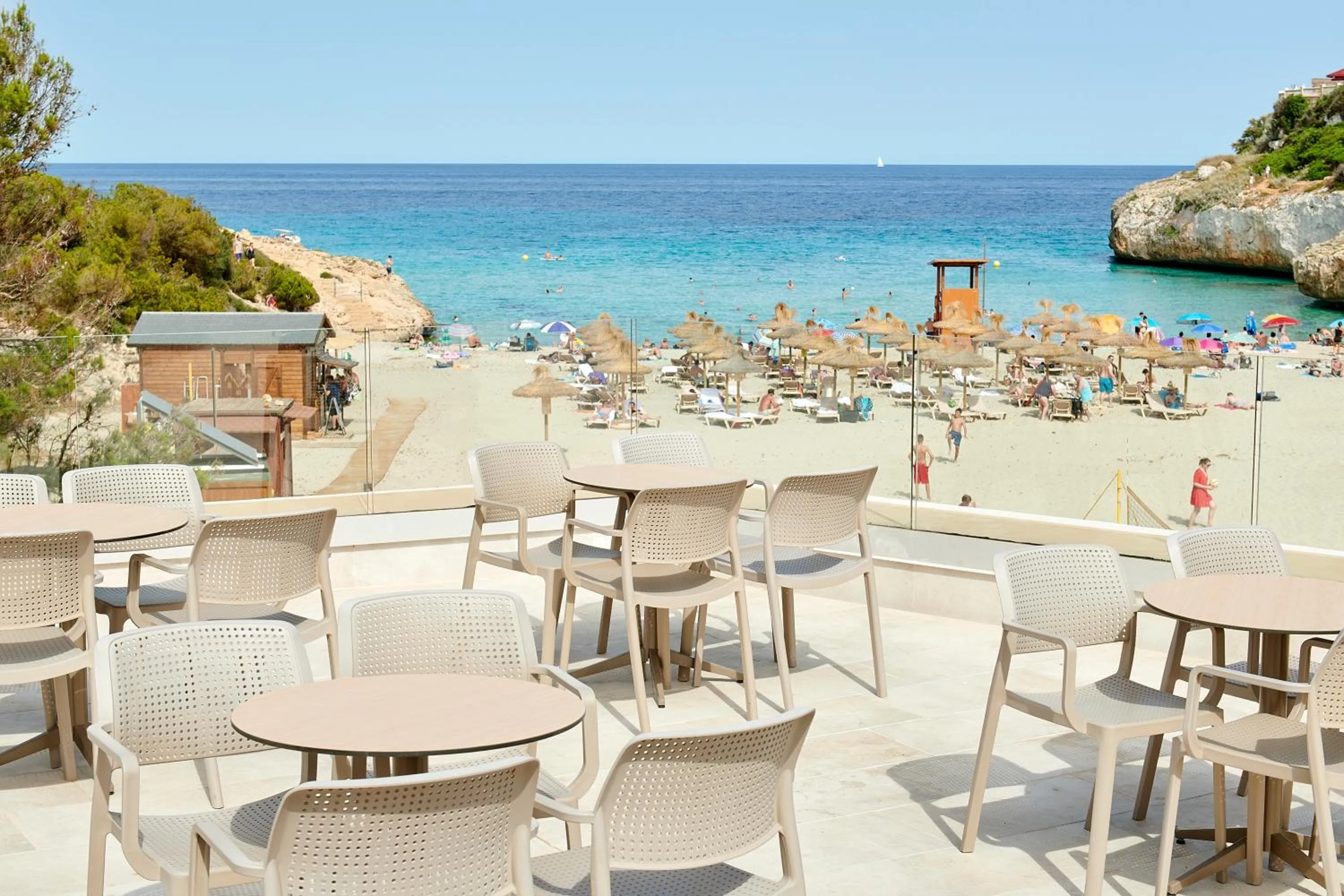 Restaurant/places to eat in Iberostar Waves Cala Domingos All Inclusive