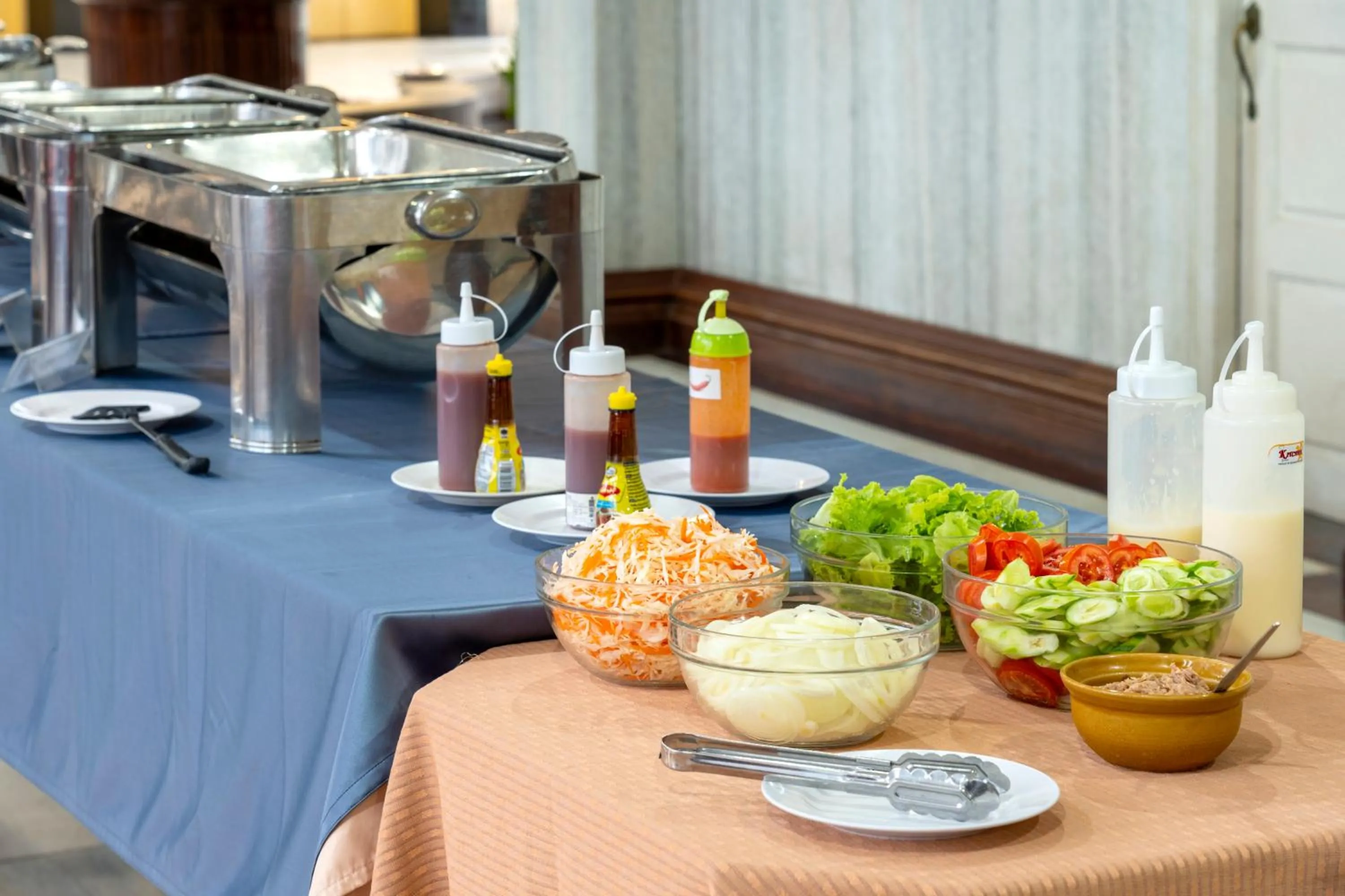 Restaurant/places to eat in Welcome Plaza Hotel Pattaya