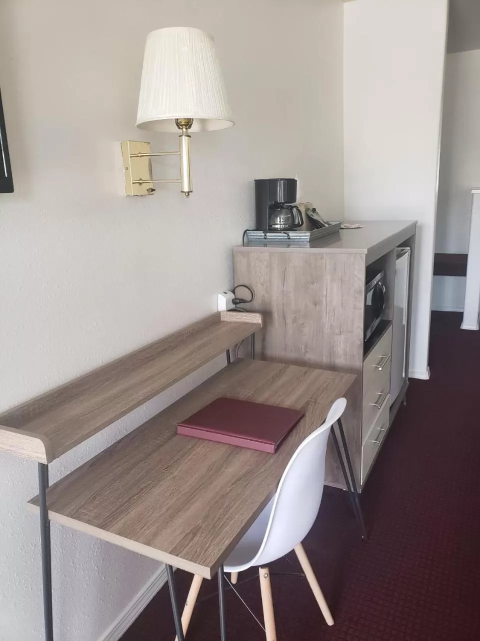 The Atomic Blue Motor-Inn