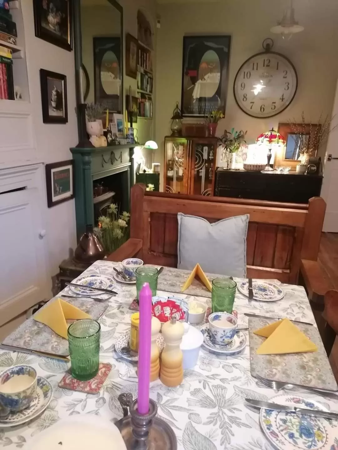 Kitchen or kitchenette, Restaurant/Places to Eat in No. 30