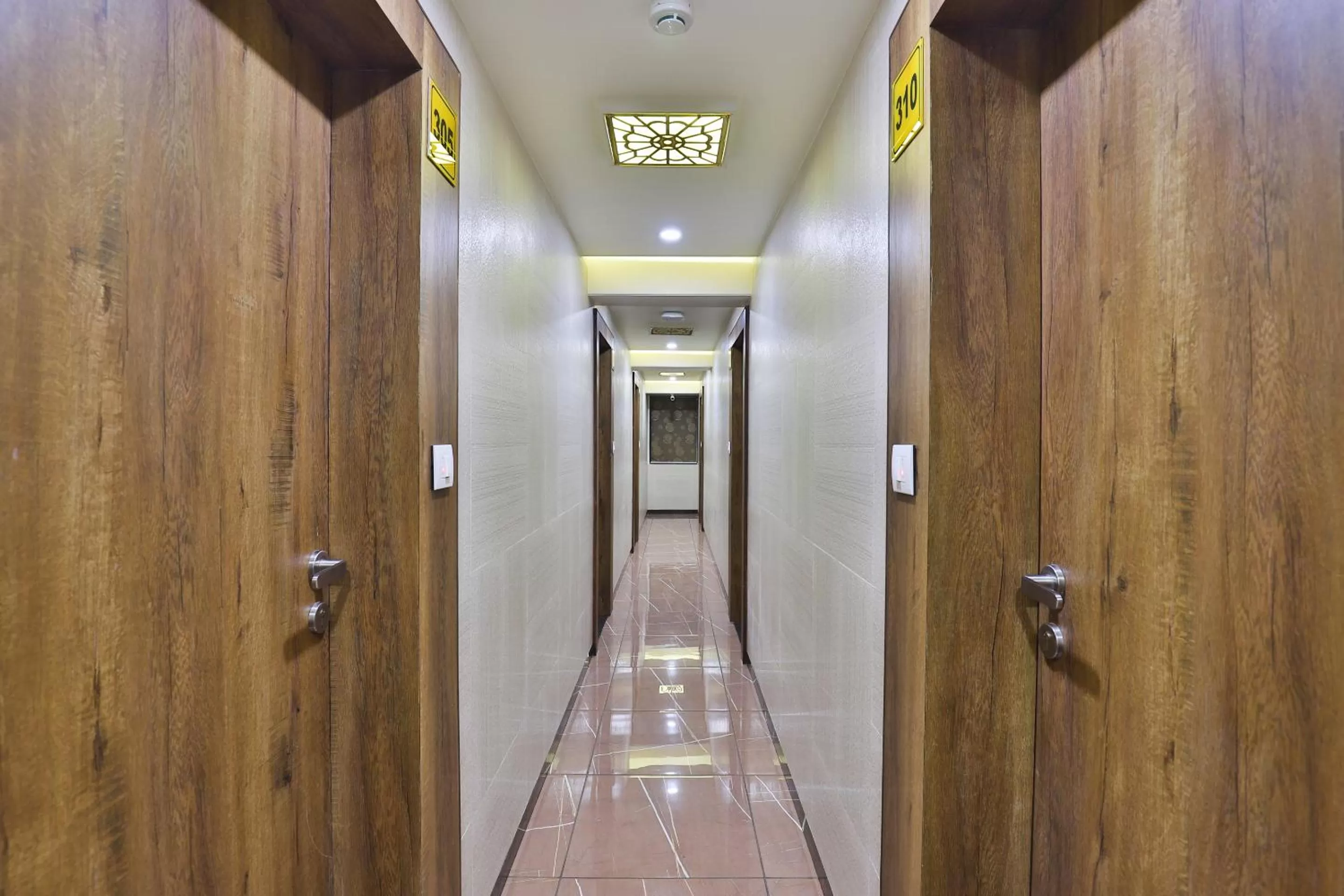 Lobby or reception in Hotel Pearl