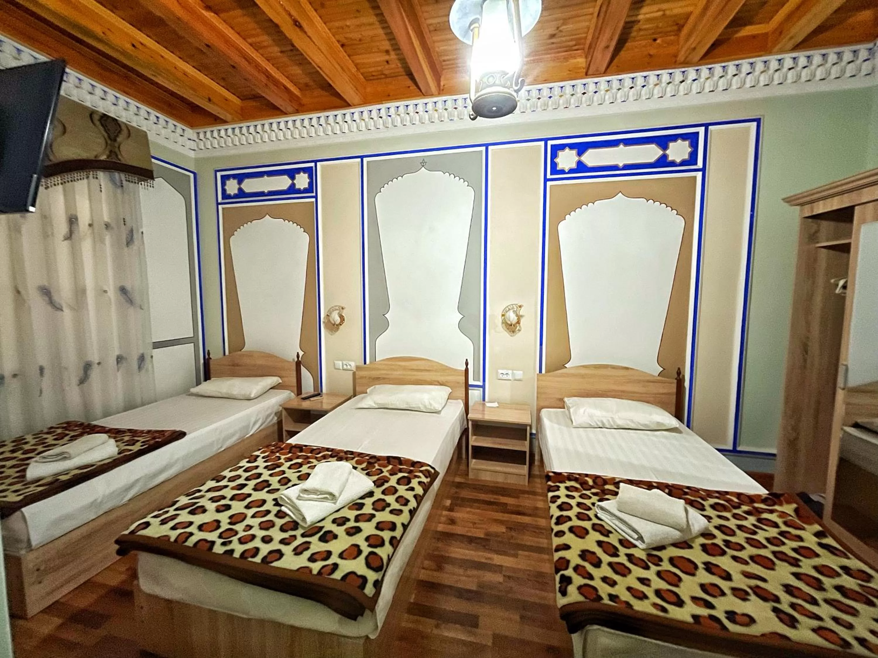 TV and multimedia in Nurafshon Boutique