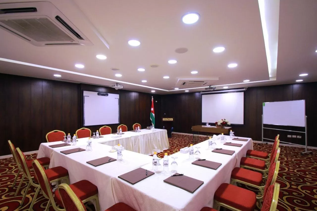 City Rose Hotel Suites