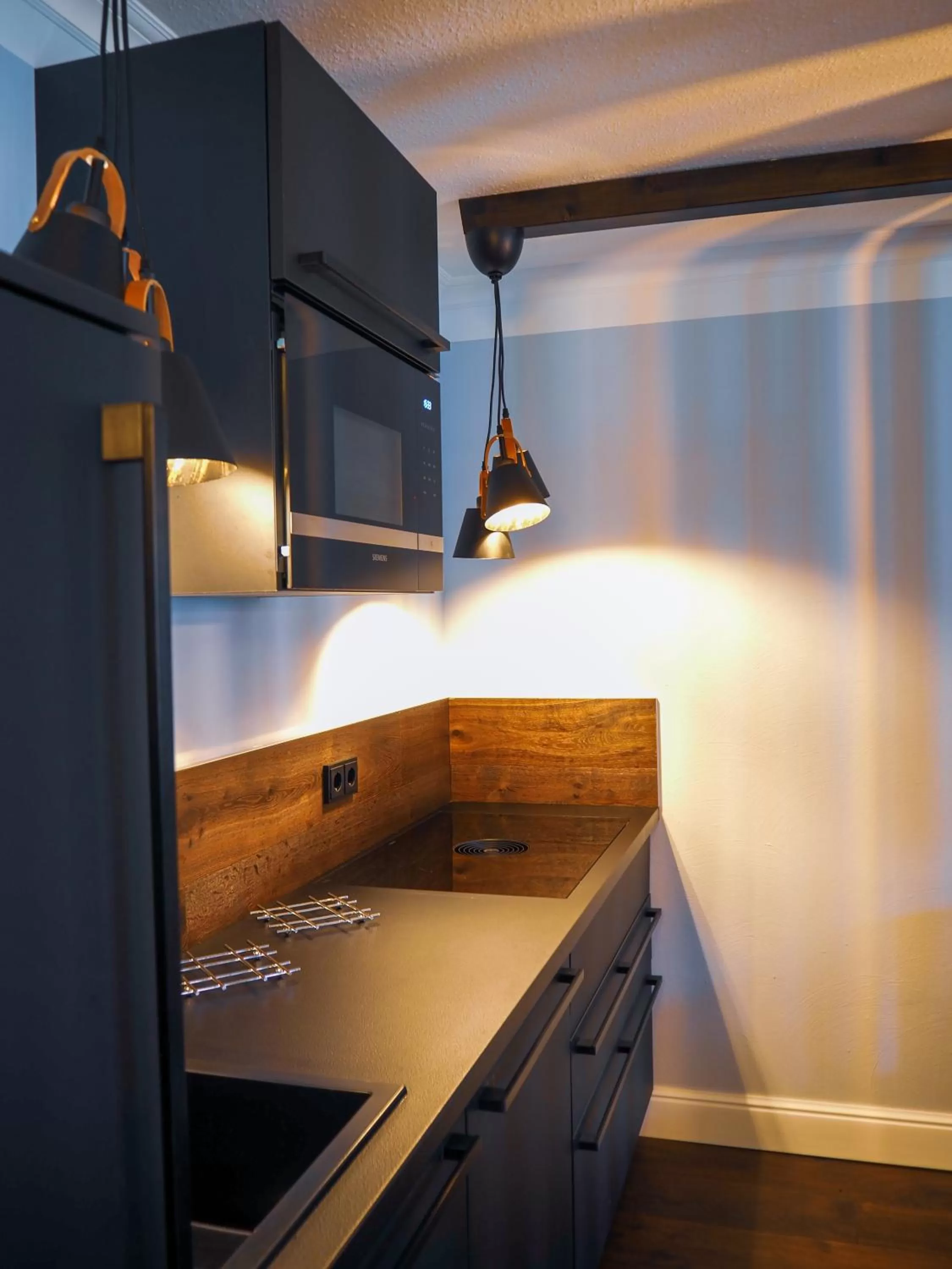 Kitchen or kitchenette, Bathroom in Sauna & Whirlpool - ALPENLIEBE APARTments