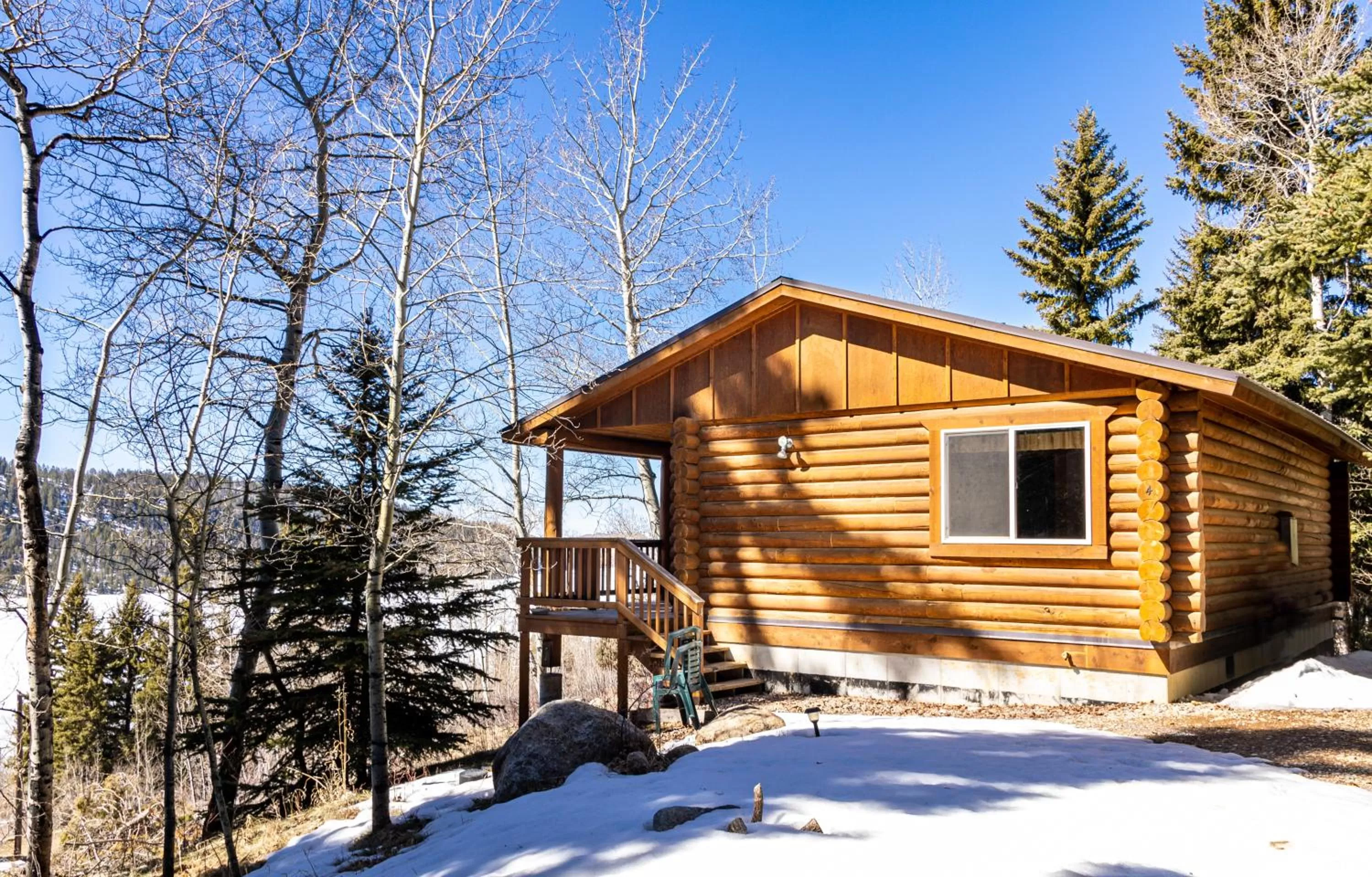 Half Moon Lake Lodge