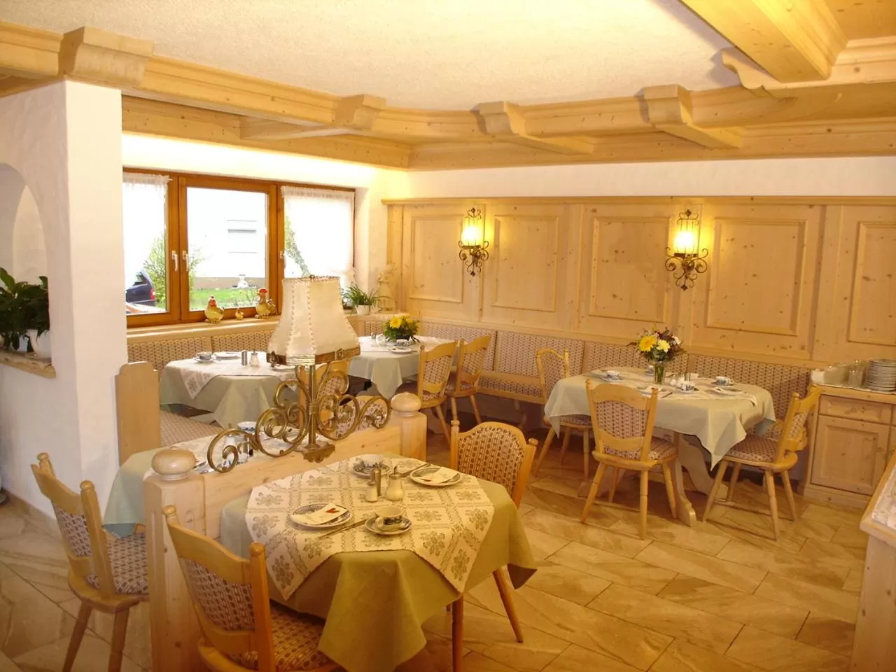 Dining area in Hotel Haus Seehang