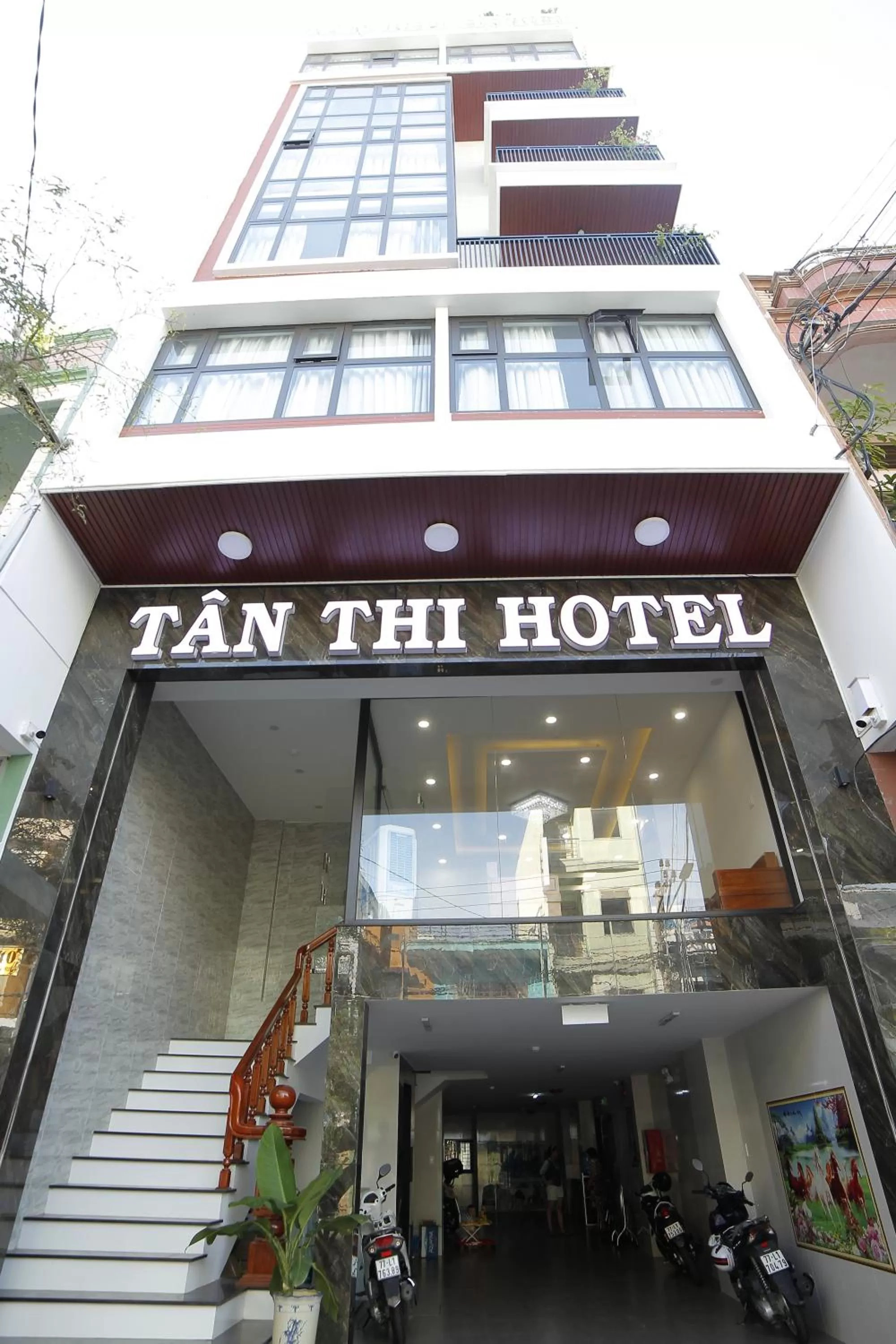 Property building in Tân Thi Hotel
