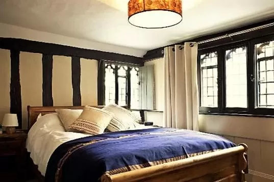 Bed in The Cross Keys