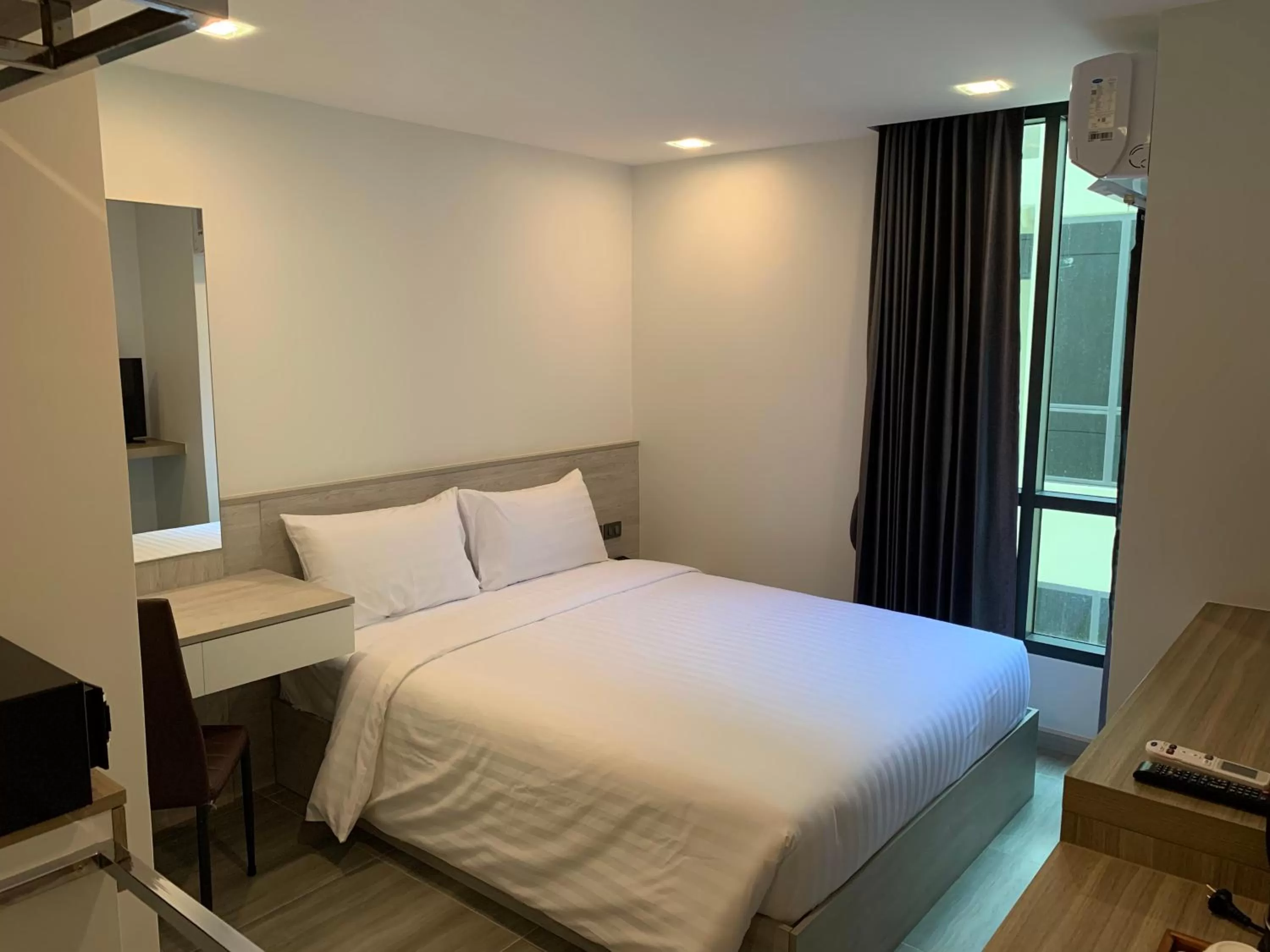 Bed in Thana Wisut Hotel