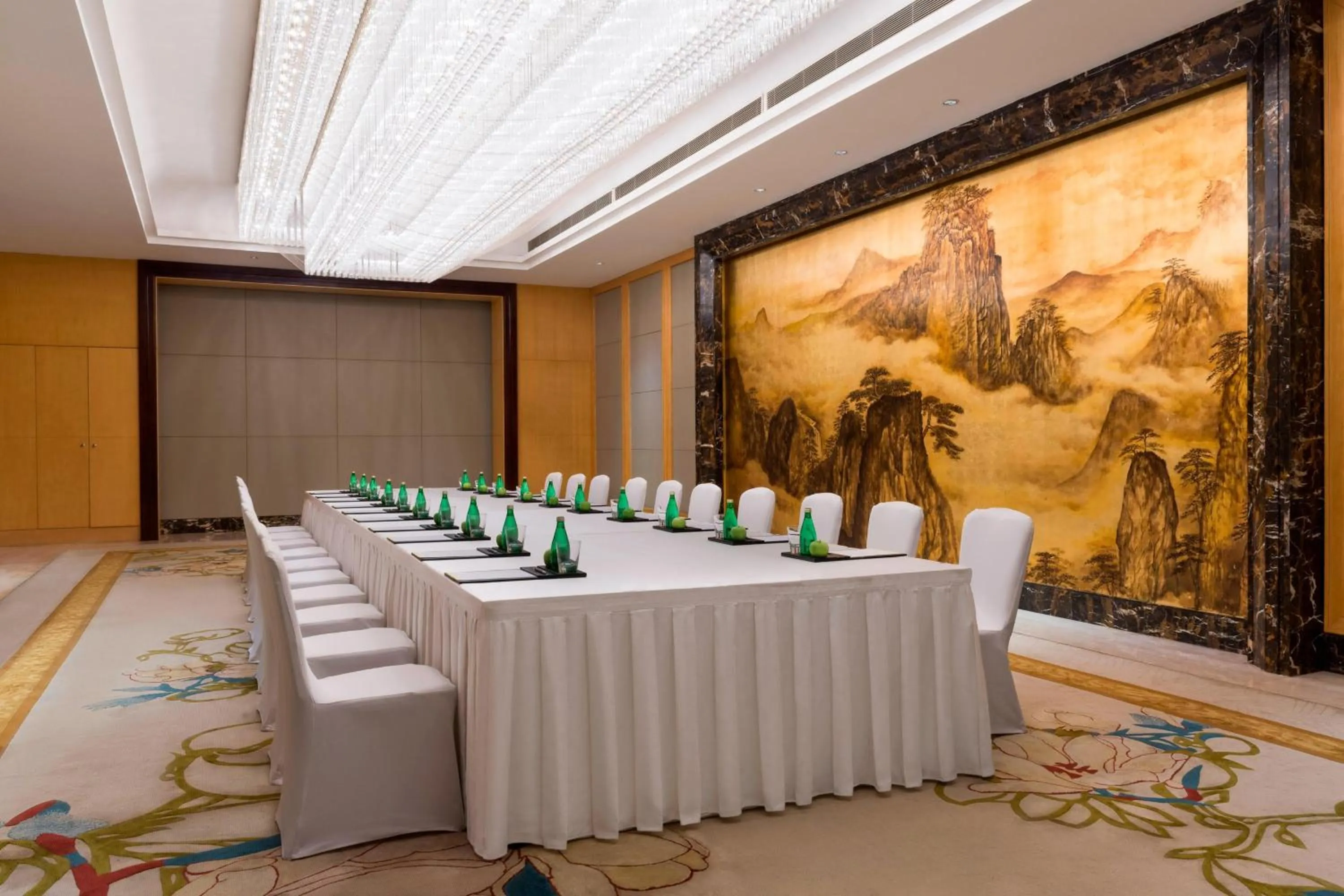 Meeting/conference room in The Westin Hefei Baohe