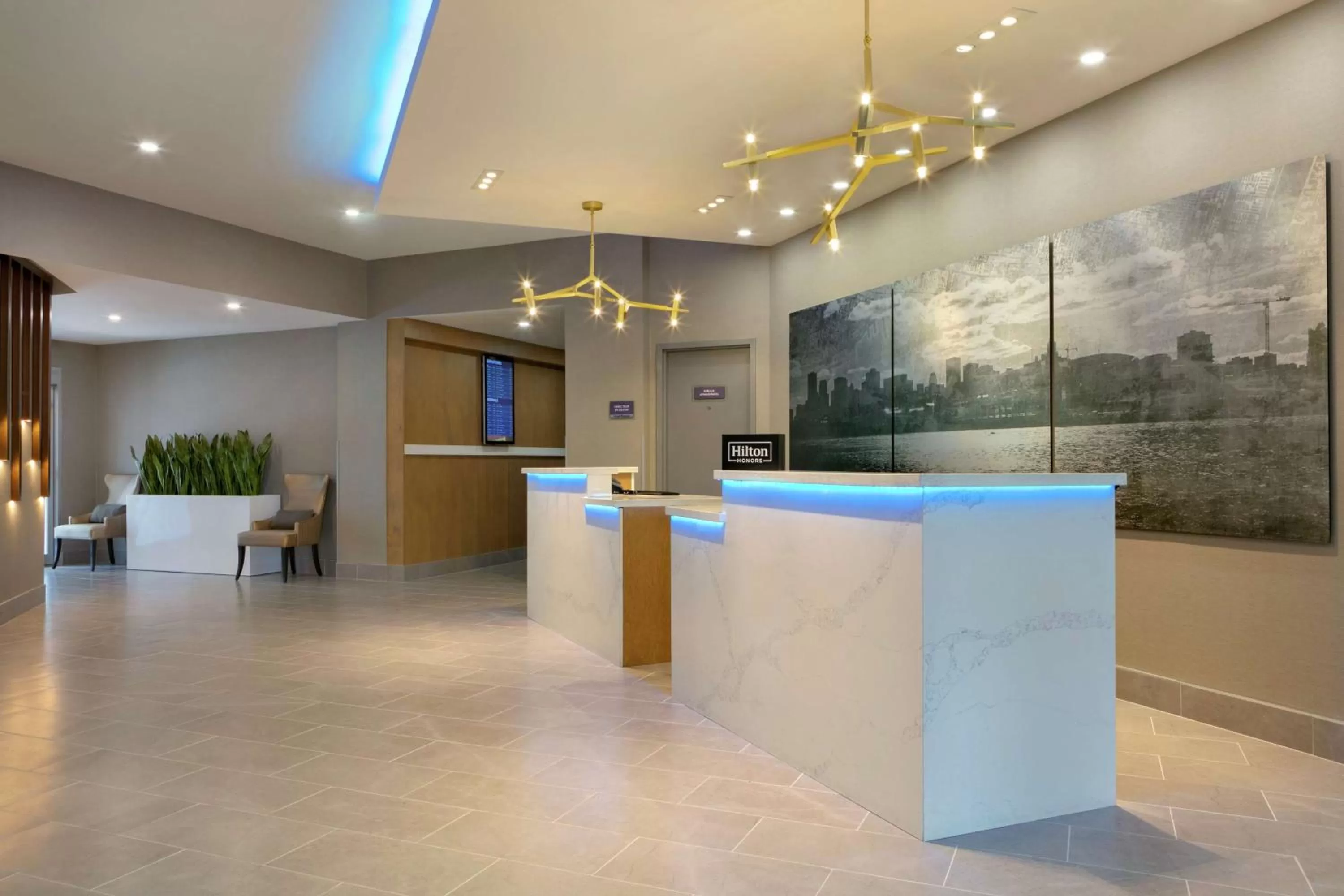 Lobby or reception in Embassy Suites By Hilton Montreal Airport