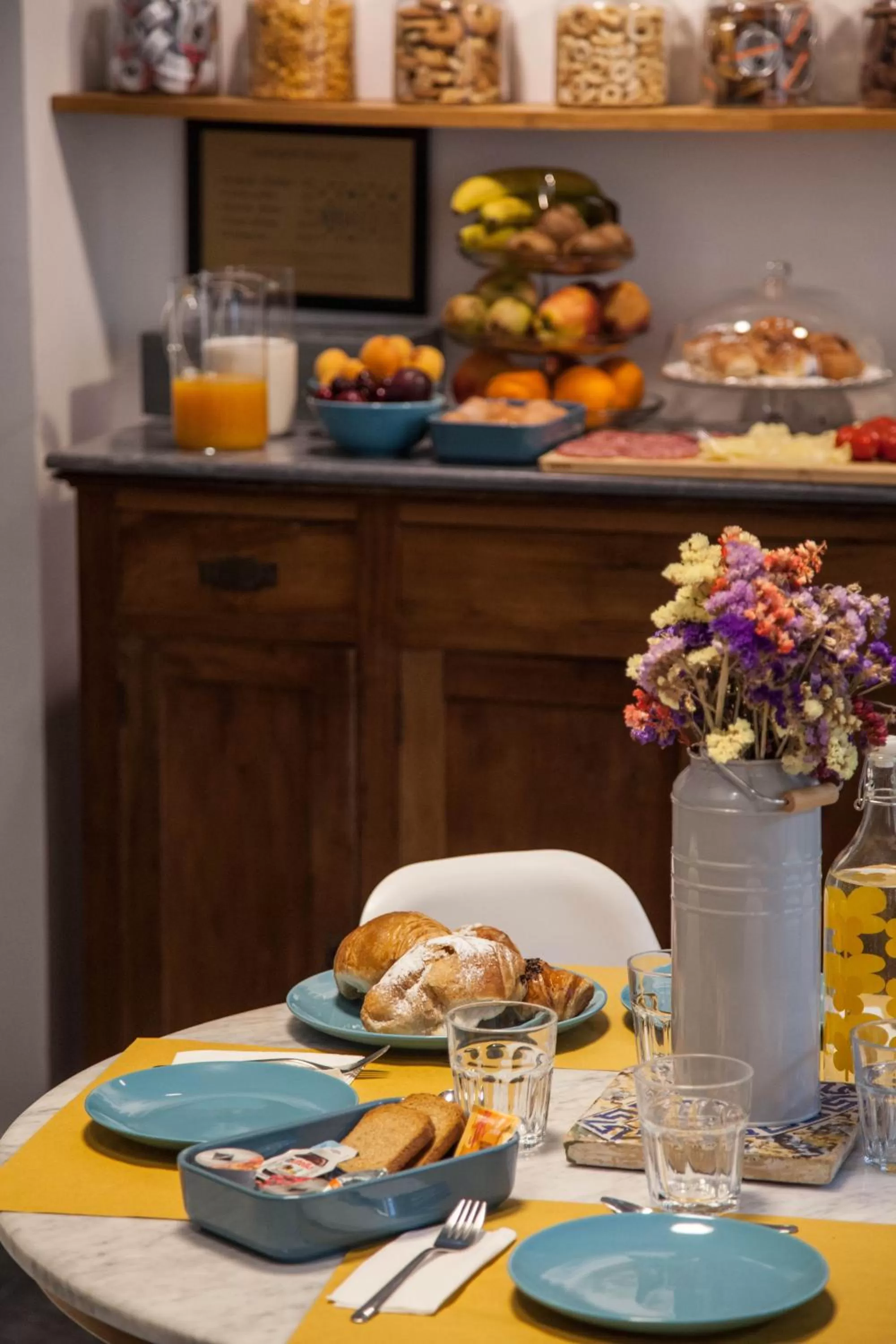 Food and drinks in Borgo Vergini Garden B&B