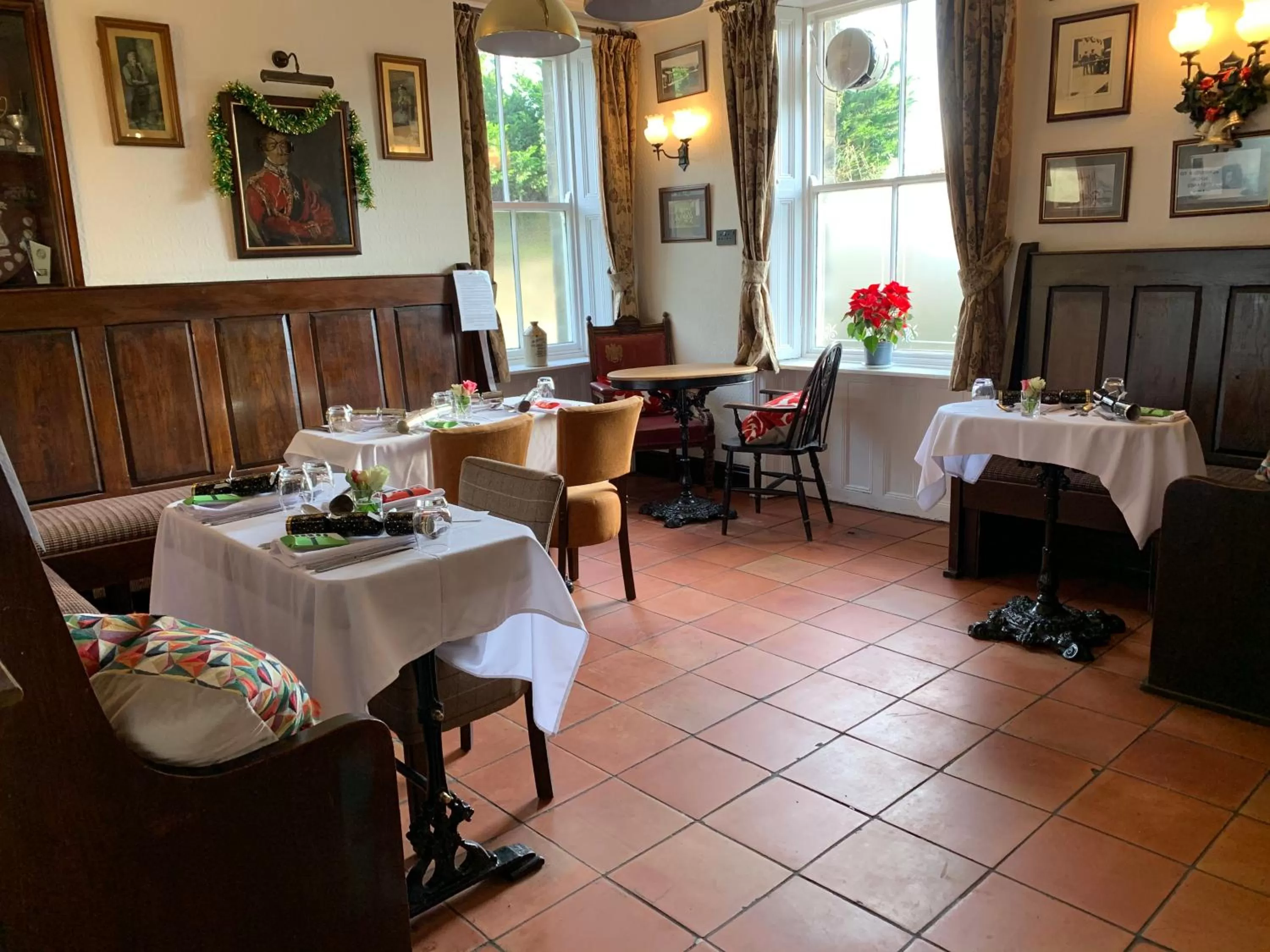 Lounge or bar in Wellington Inn