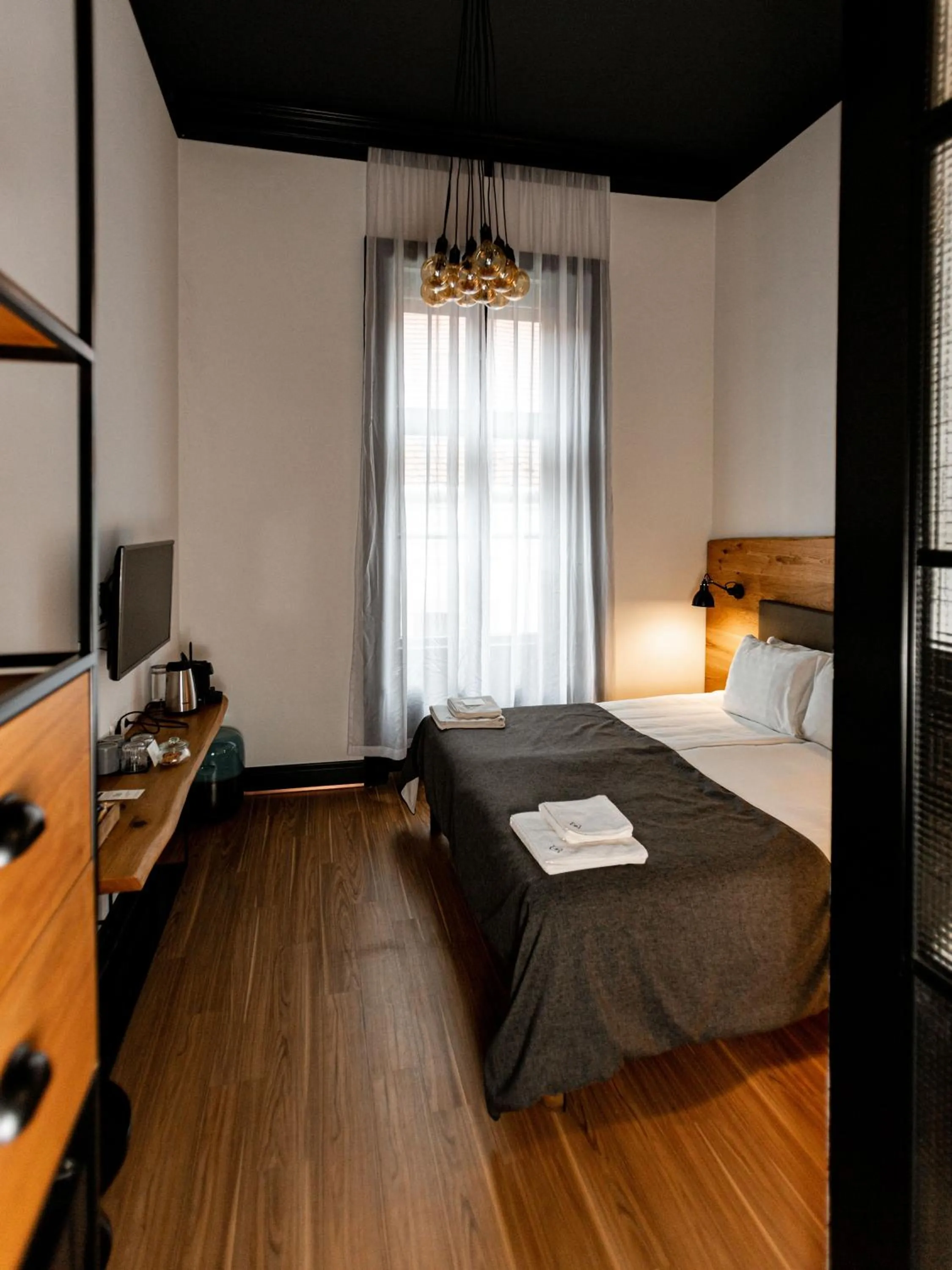 Bedroom, Bed in Hotel Rum Budapest